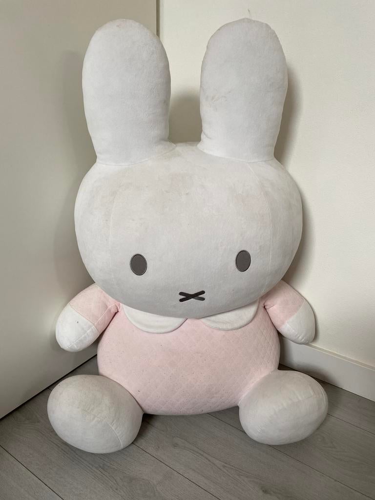 Grote Nijntje knuffel 1 meter, Kinderen en Baby's, Speelgoed | Knuffels en Pluche, Ophalen, Gebruikt, Konijn