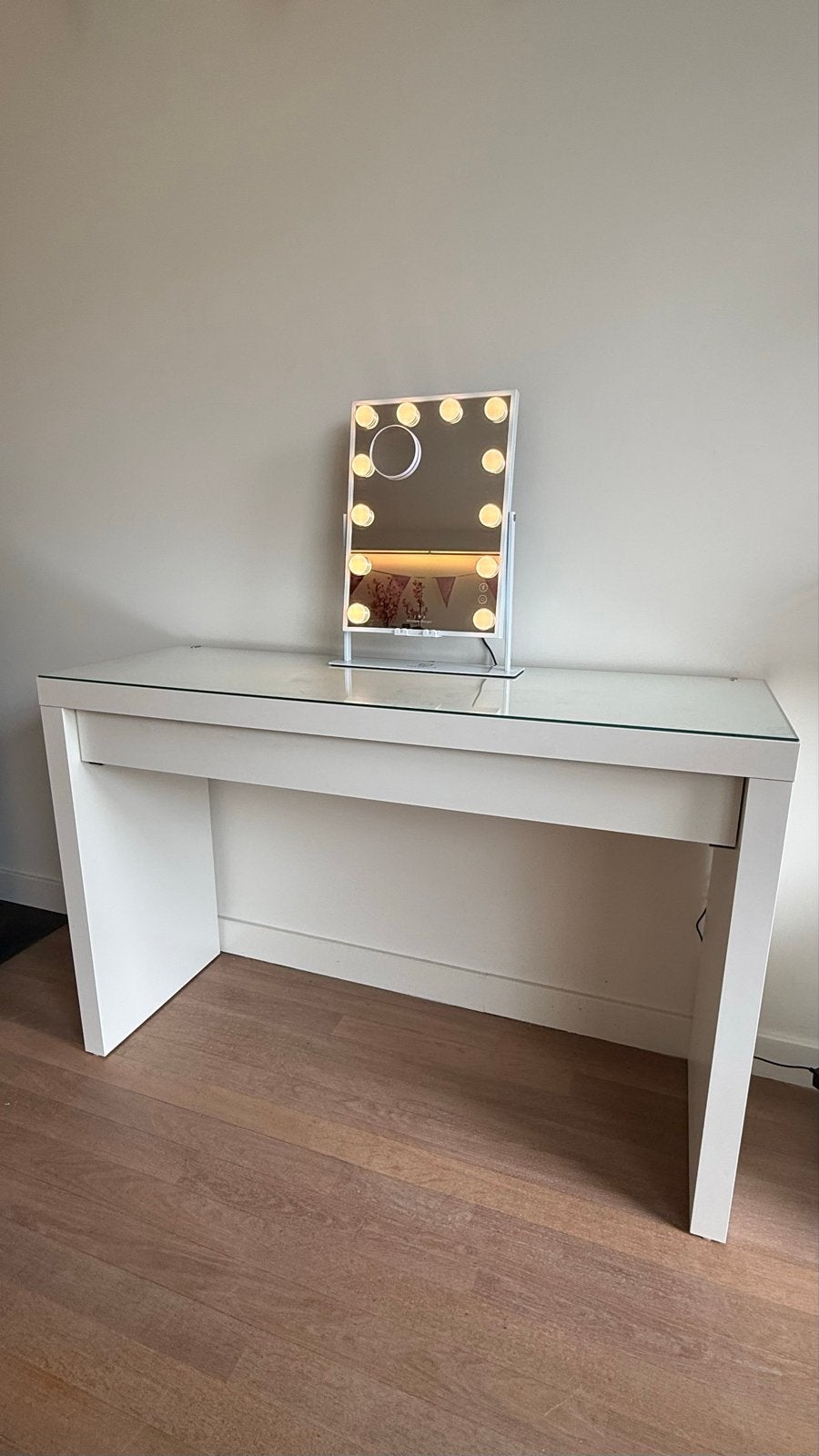 MALM Toilettafel wit met FENCHILIN Hollywood spiegel, Huis en Inrichting, 100 tot 150 cm, Ophalen of Verzenden, Zo goed als nieuw