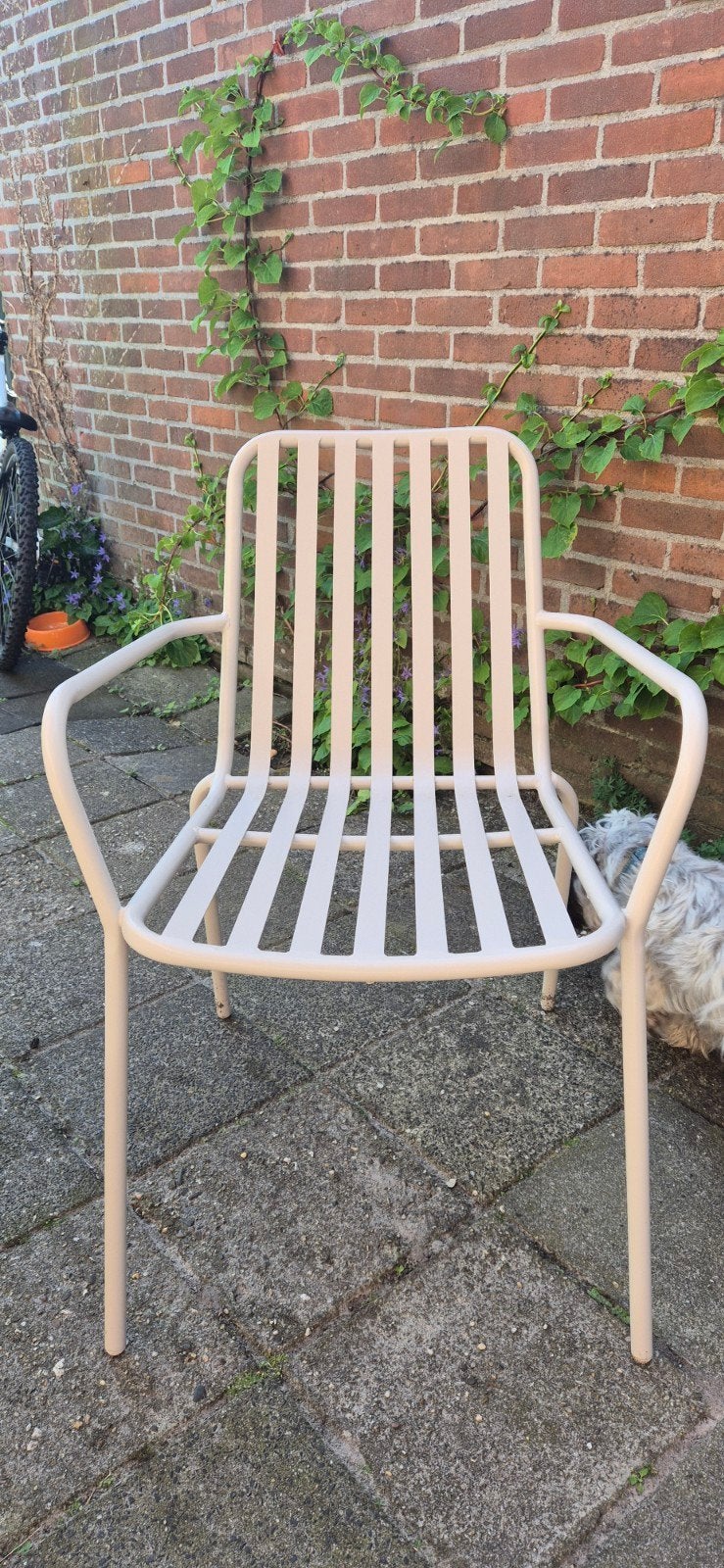 Leen Bakker 4 metalen stoelen, off white, zo goed als nieuw, Ophalen, Zo goed als nieuw, Metaal