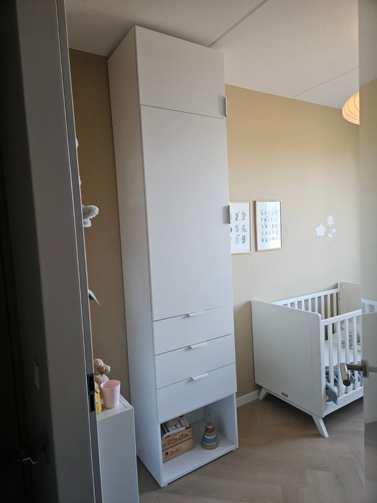 Twee Platsa Ikea kasten 60x40x260 cm (BxDxH), Ophalen, Zo goed als nieuw, Jongetje of Meisje