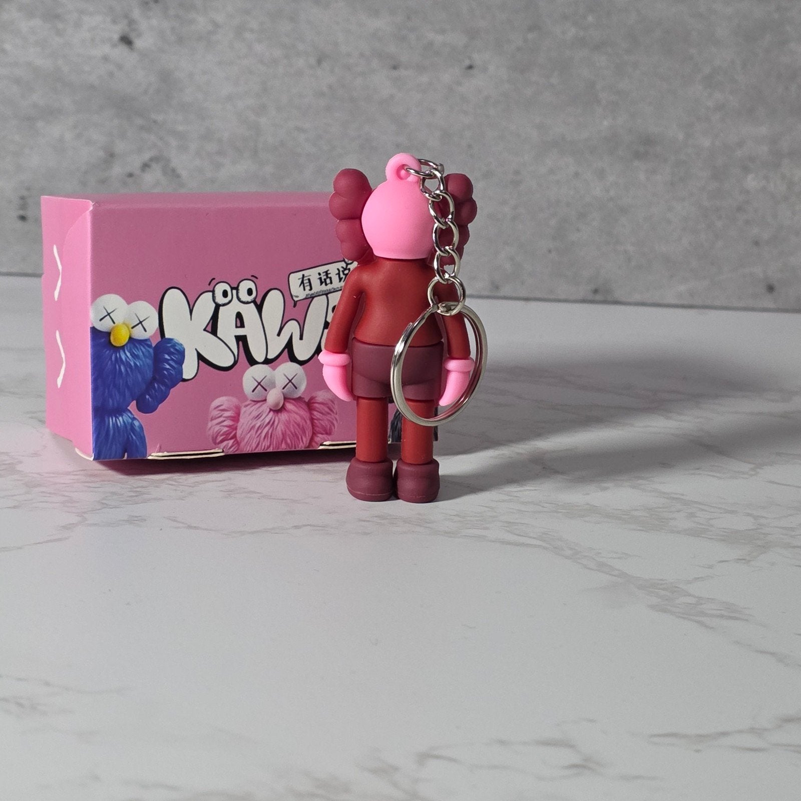 KAWS Roze Sleutelhanger, Ophalen of Verzenden, Nieuw