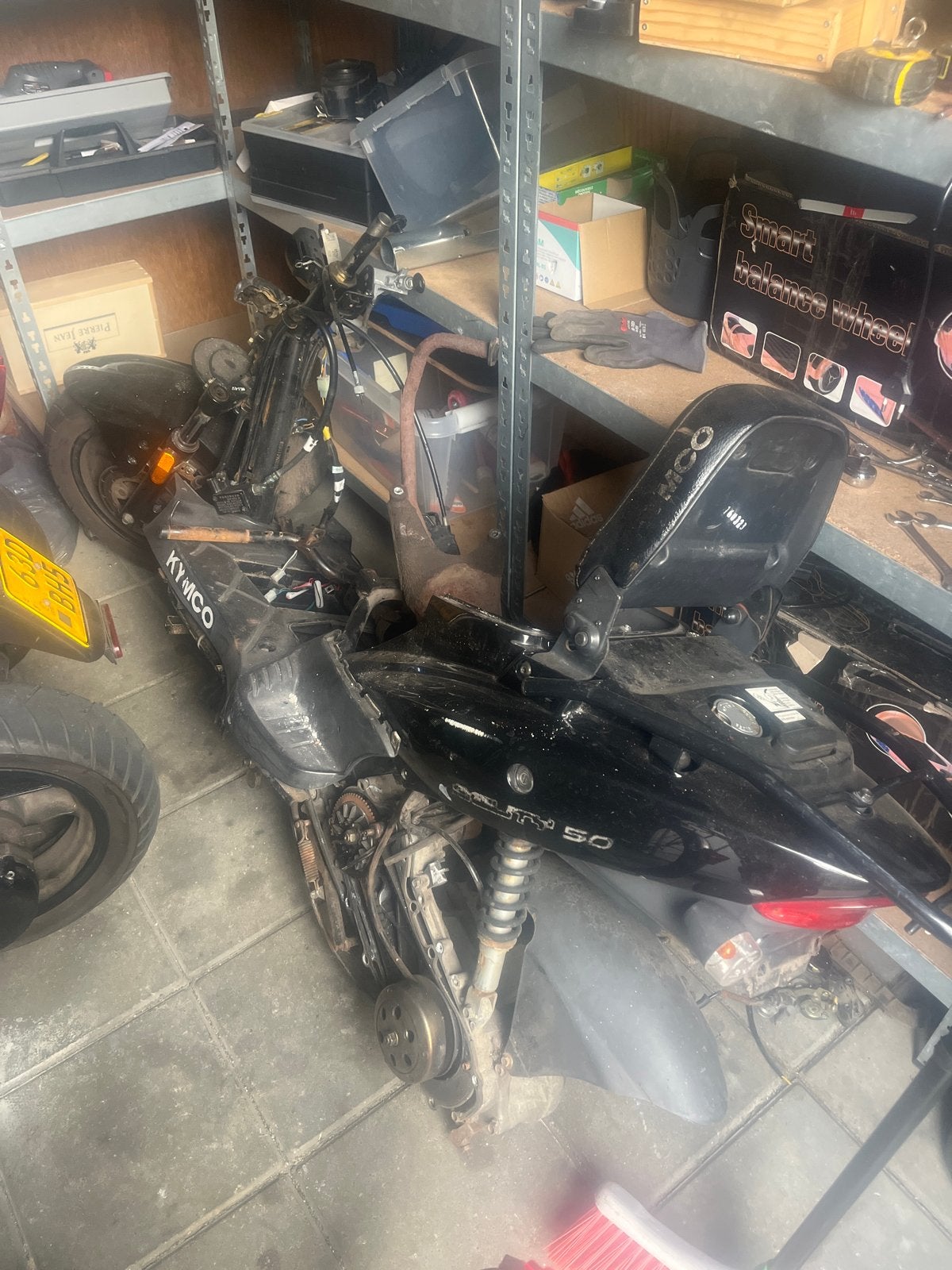 2x Kymco Agility 50 (geel kenteken) voor project/onderdelen, Gebruikt, Maximaal 45 km/u, Ophalen of Verzenden, Agility