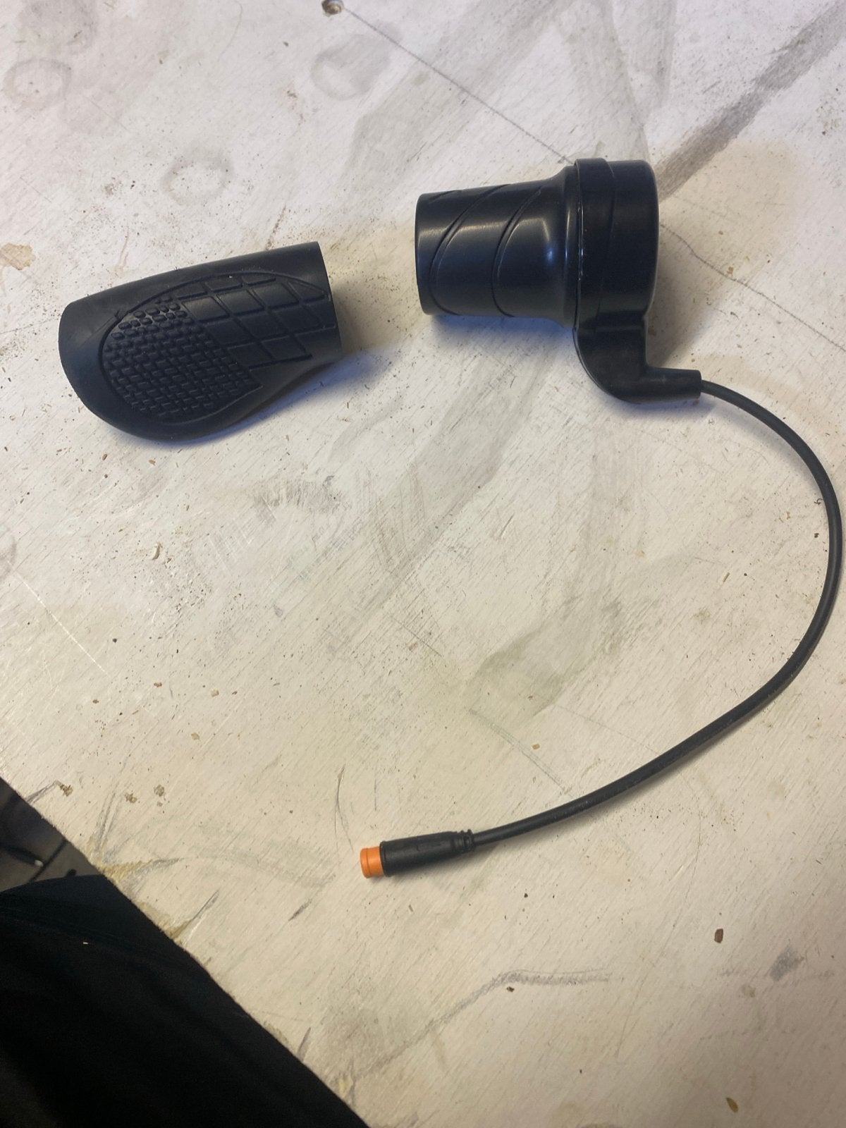 Nieuwe gashendel voor elektrische fiets - Nooit gebruikt, Fietsen en Brommers, Fietsonderdelen, Overige typen, Ophalen, Elektrische fiets