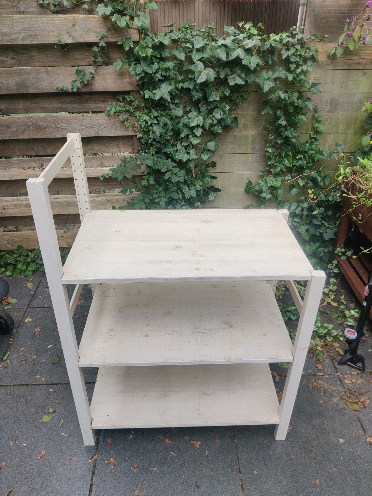 gratis - Houten rek met 3 planken - Ideaal voor opslag, Huis en Inrichting, Ophalen, Gebruikt