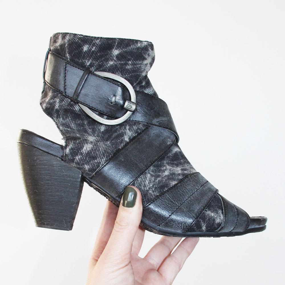 Zeer Mooie S.Oliver Pumps -s12 (Maat 40) € 40,-, Overige kleuren, Zo goed als nieuw, S.Oliver, Sandalen of Muiltjes