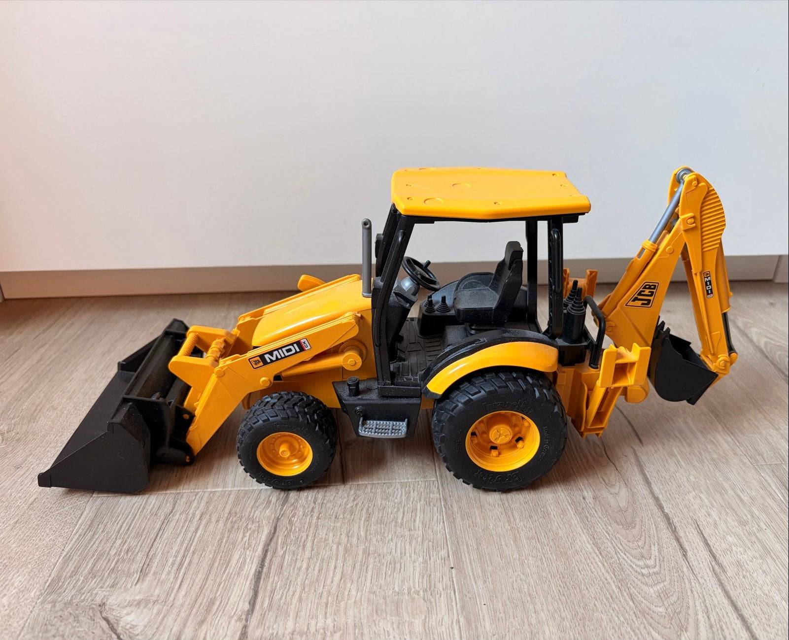 Brudee JCB Midi Graafmachine Tractor, Ophalen, Gebruikt
