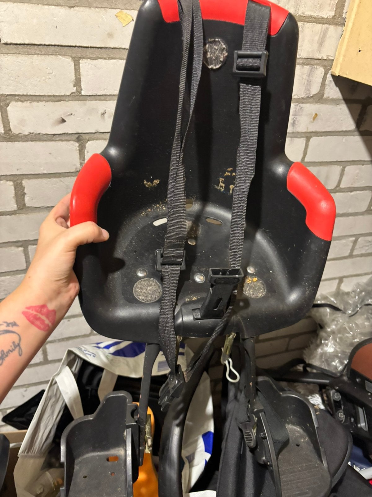 Fiets stoeltje voor voorp, Fietsen en Brommers, Ophalen of Verzenden, Gebruikt, Voetsteuntjes, Voorzitje