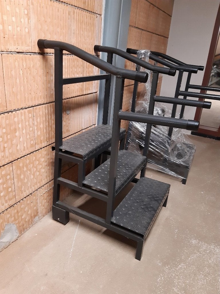 mobiele trap, Doe-het-zelf en Verbouw, Ladders en Trappen, Ophalen, Zo goed als nieuw, Trap, Minder dan 2 meter