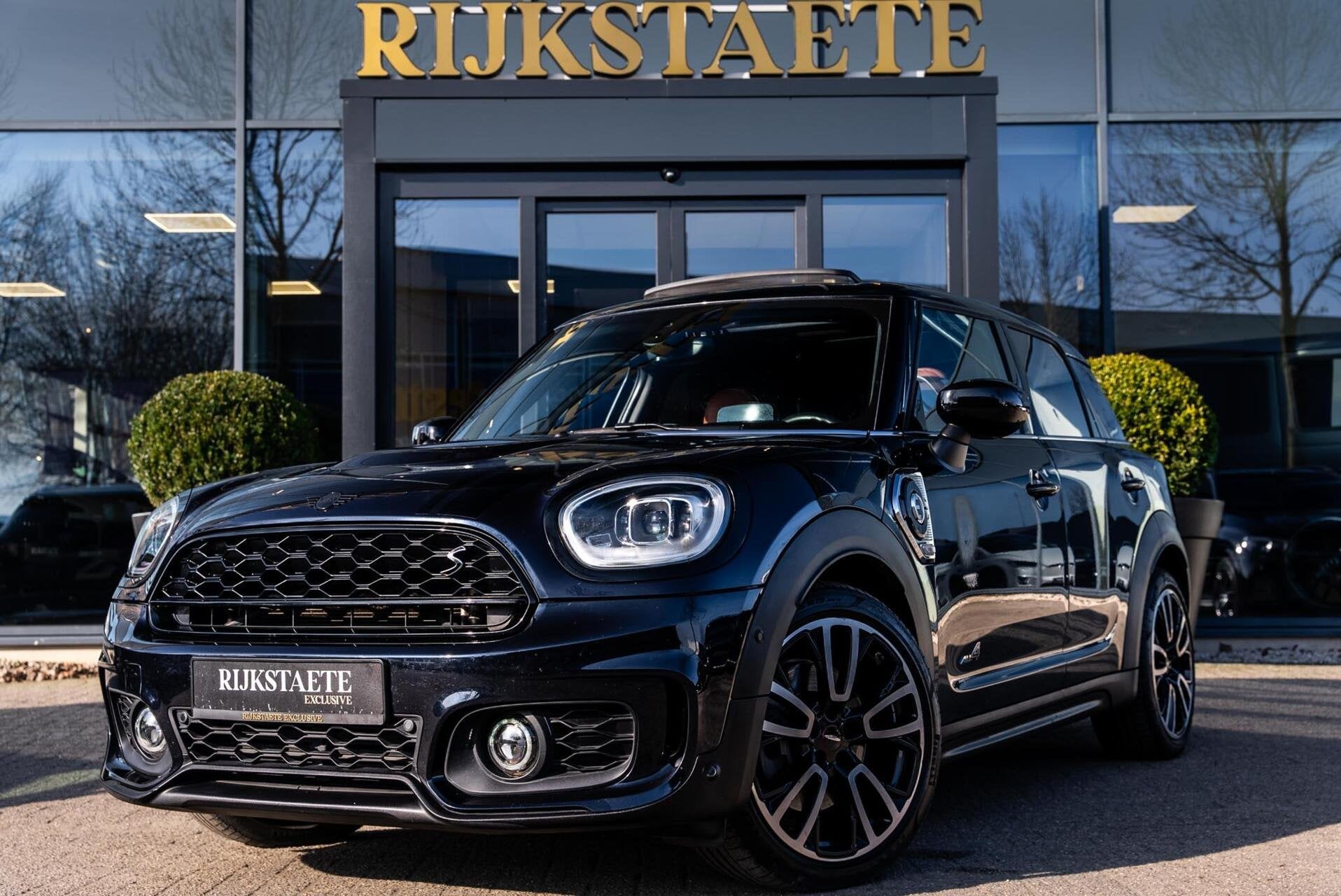 Mini Countryman 1.5 Cooper S E ALL4 Chili|PANO|H&K|CAMERA, Automaat, Gebruikt, Countryman, Met garantie (alle)
