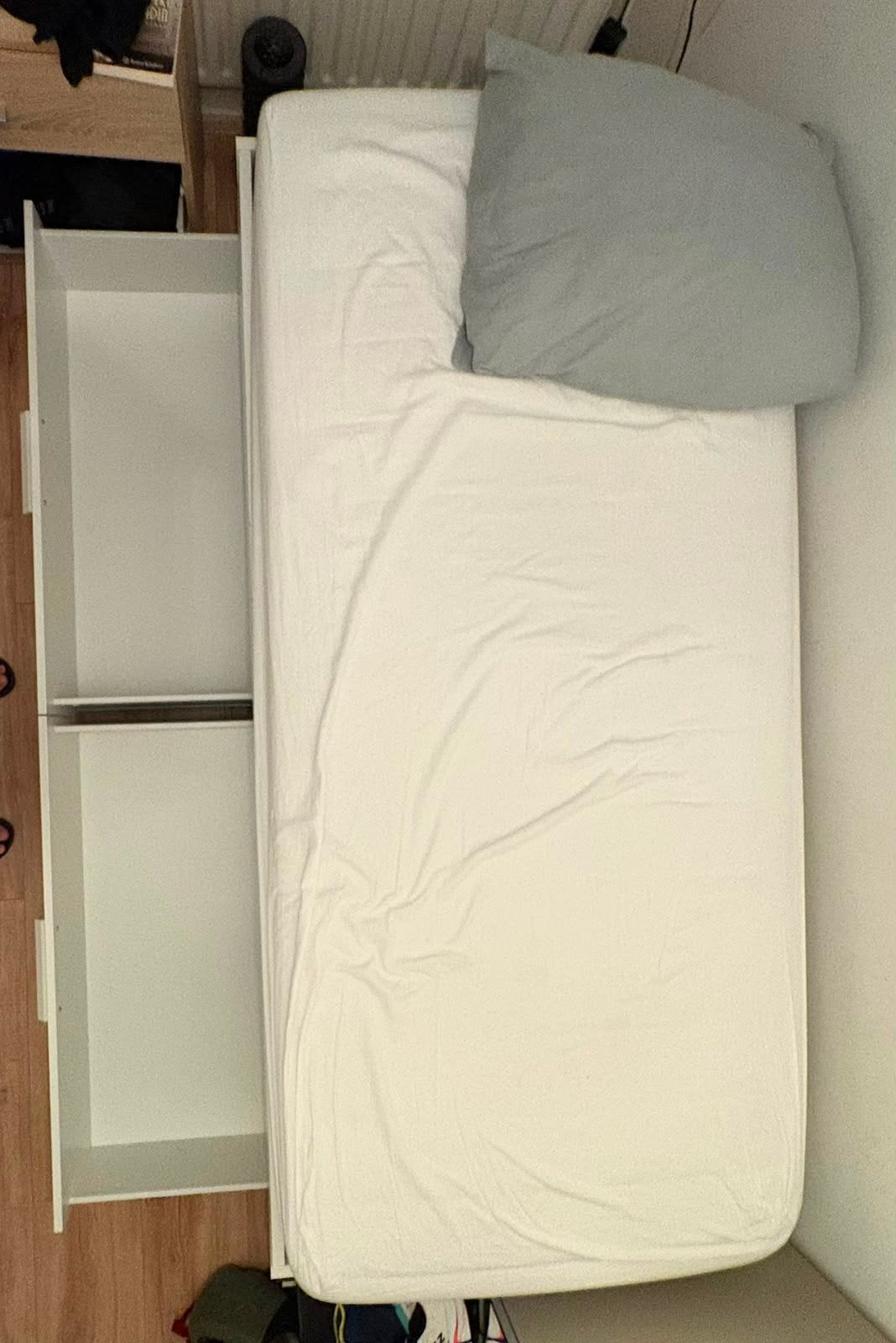 Ikea Brimnes bed met elektrische lattenbodem van Beterbed, Ophalen, Gebruikt, 90 cm, Eenpersoons