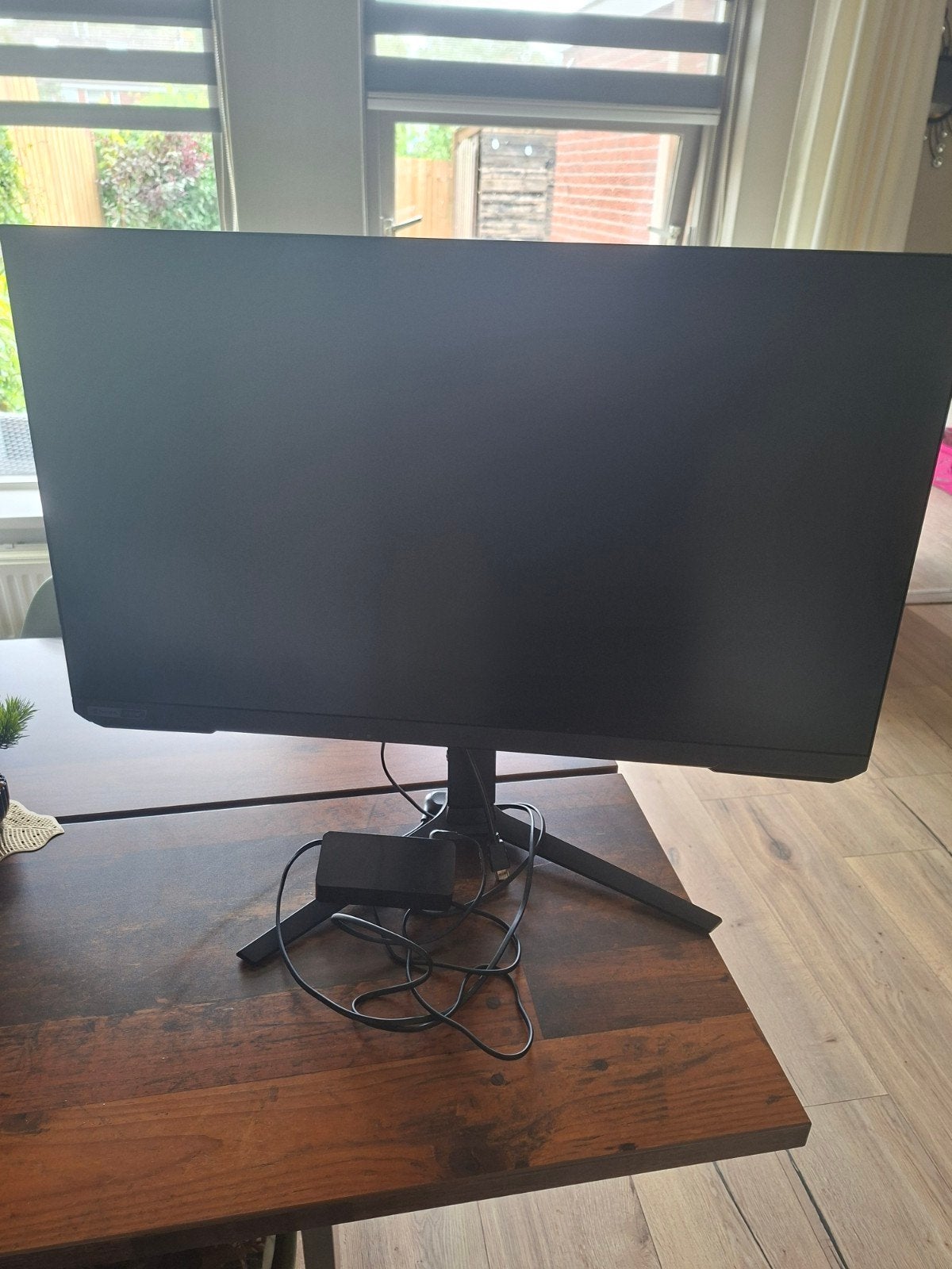 Samsung Odyssey G7 S28AG700N 4K 144Hz Gaming Monitor, Computers en Software, Monitoren, 101 t/m 150 Hz, HDMI, In hoogte verstelbaar