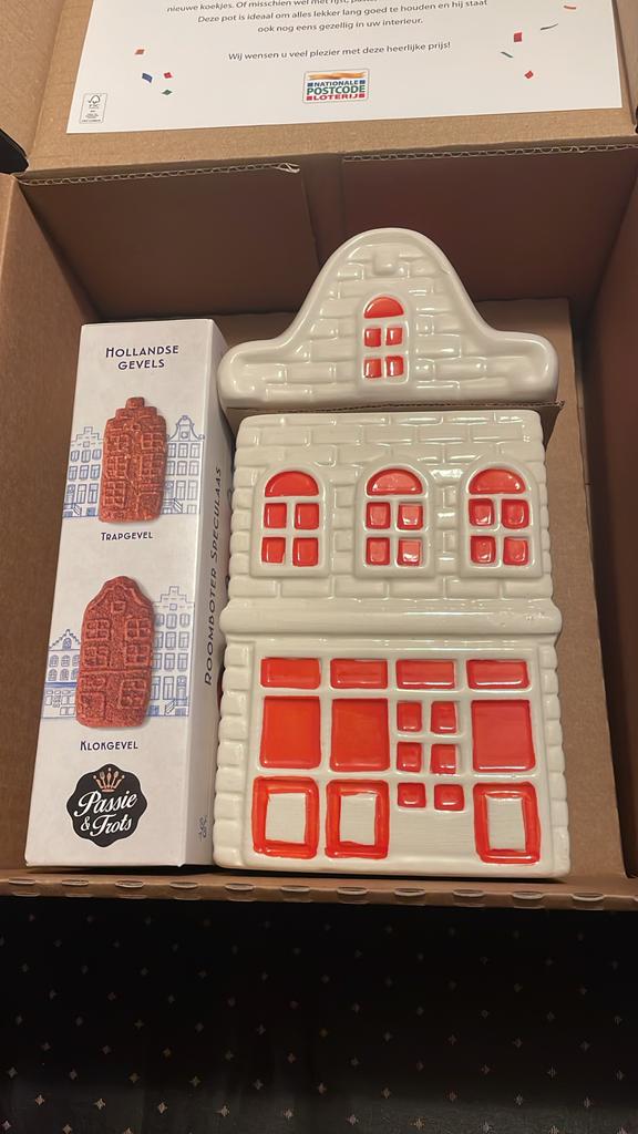 2 Postcodeloterij koekpotten in grachtenpand stijl, Ophalen, Nieuw