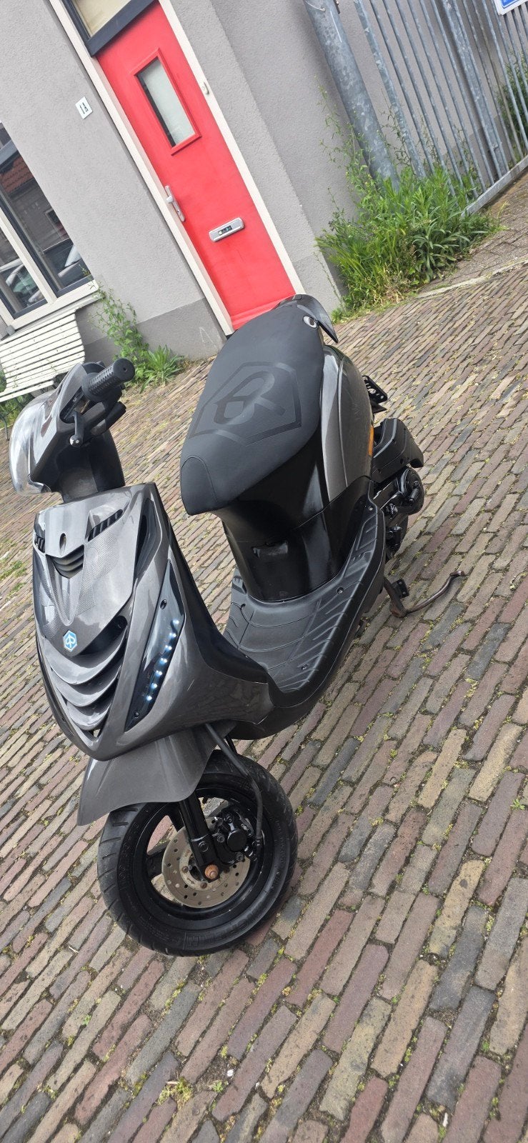 Piaggio Zip 4T 2V Full Option - Recent Groot Onderhoud, Fietsen en Brommers, Ophalen, Zo goed als nieuw, Piaggio