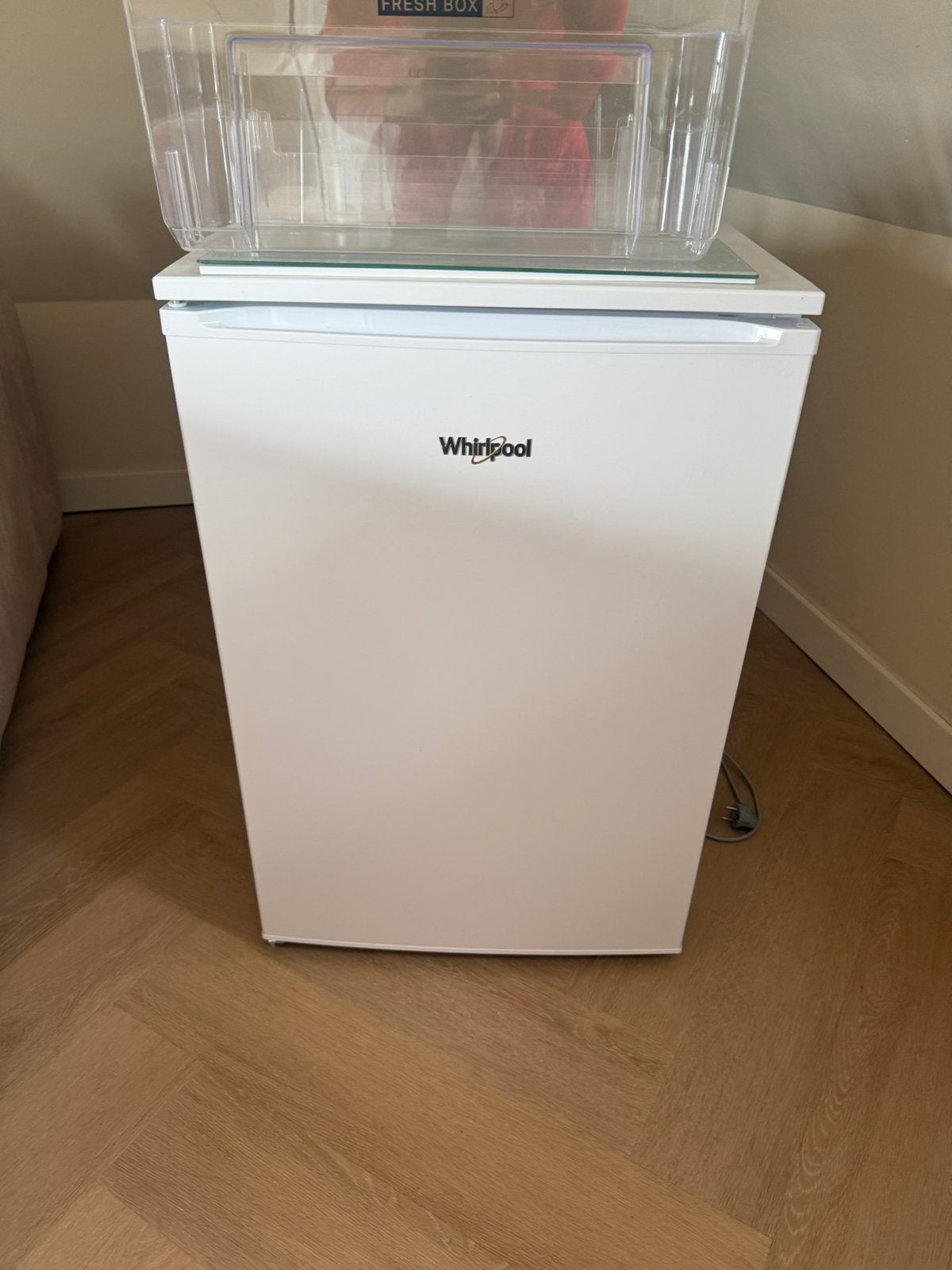 Whirlpool koelkast 83 - 54, Ophalen, Minder dan 85 cm, 100 tot 150 liter, Zo goed als nieuw