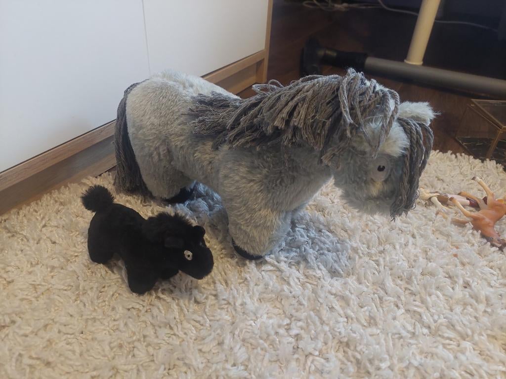 Crafty Ponies veulen, dekenset, stal, Ophalen of Verzenden, Overige typen