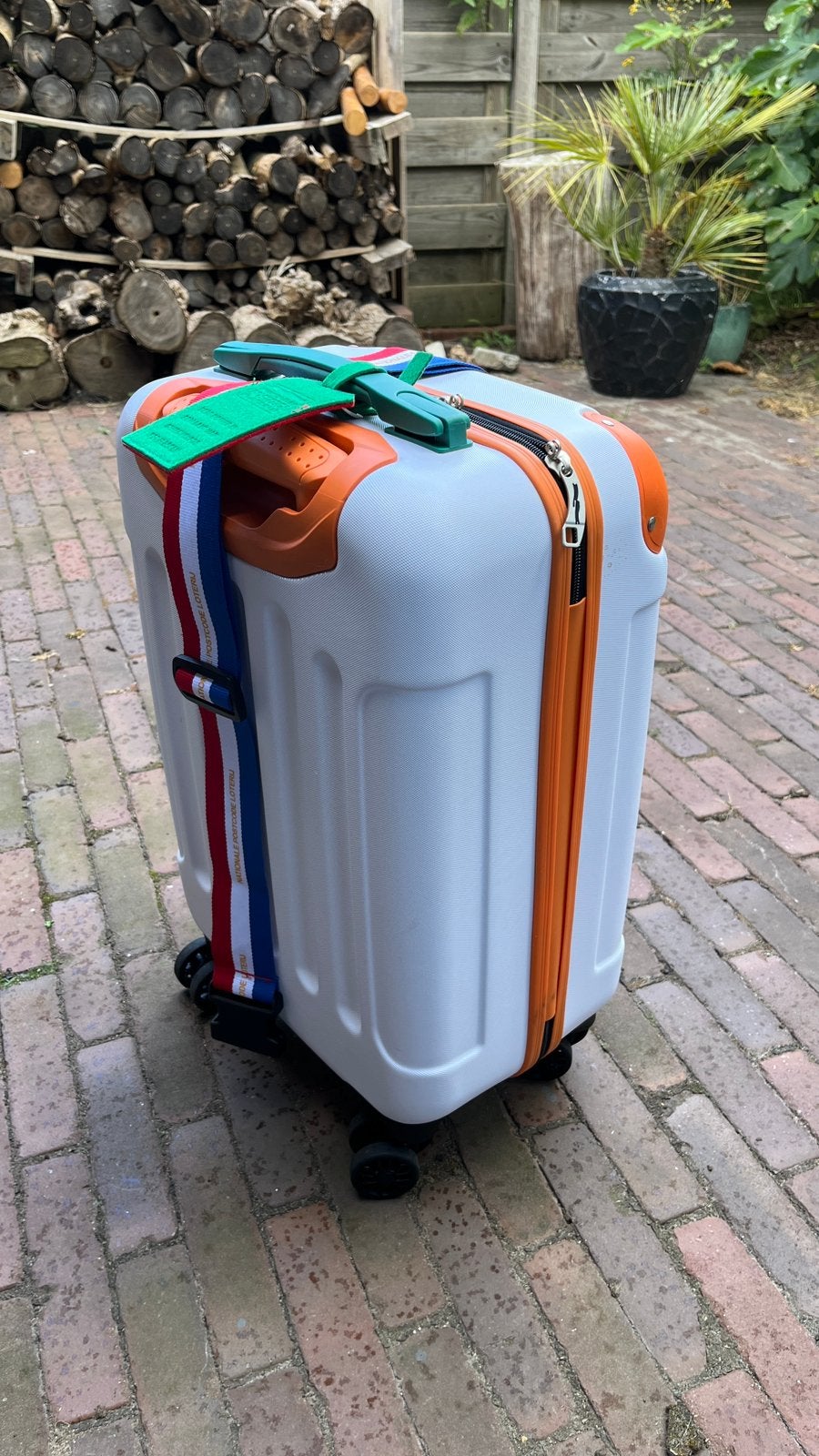 Postcodeloterij trolley reiskoffer, Sieraden, Tassen en Uiterlijk, Wieltjes, 50 tot 60 cm, Hard kunststof, Nieuw