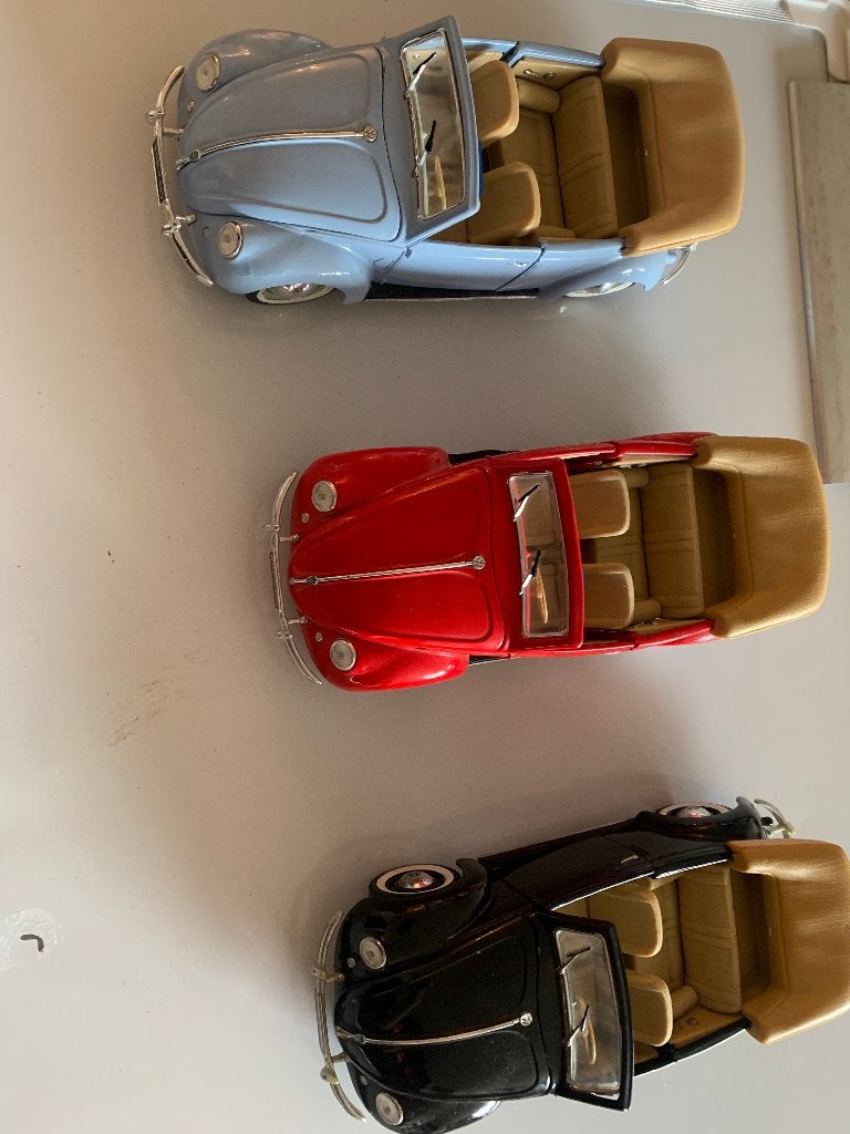 volkswagens cabrios  1\18, Ophalen, Zo goed als nieuw, Auto, Maisto