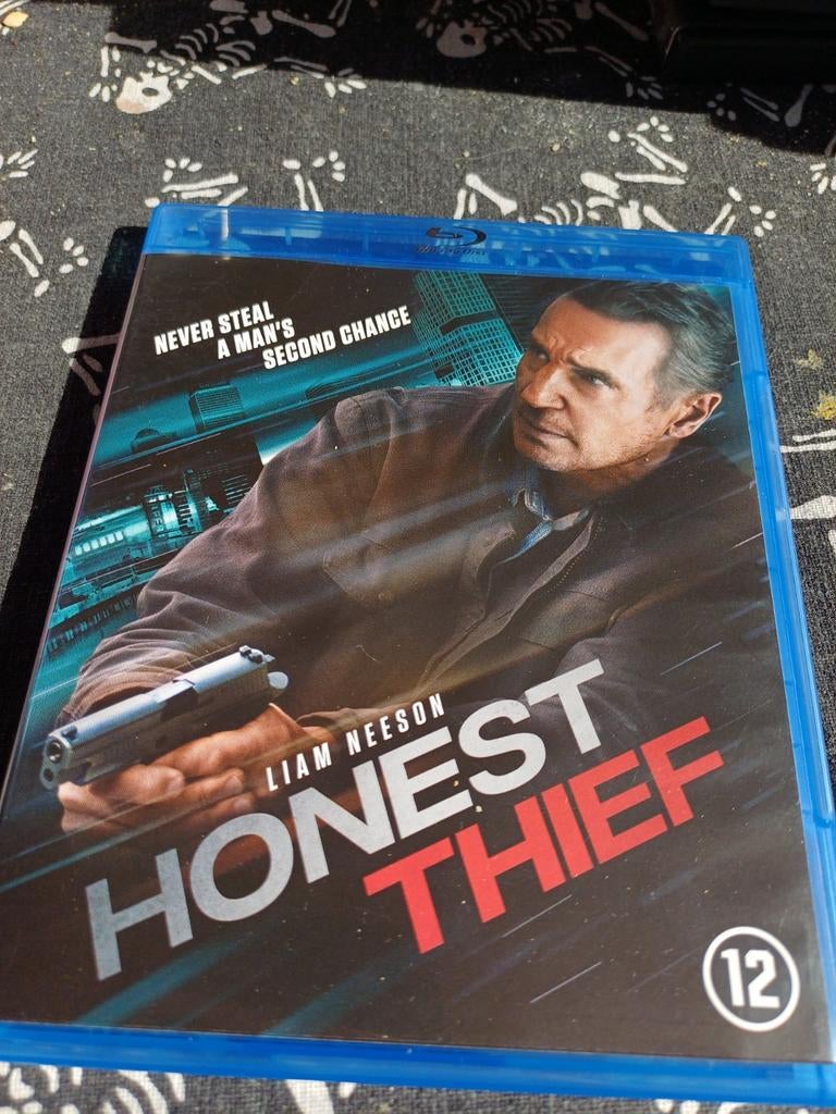 Hinest thief, Ophalen of Verzenden, Zo goed als nieuw