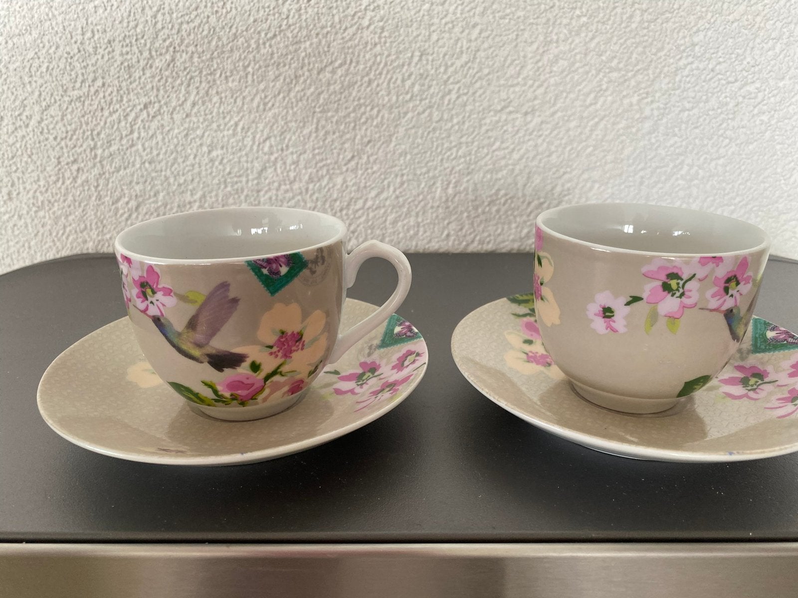 2 nieuwe kopjesmerk Accessorize, Verzenden, Zo goed als nieuw, Porselein, Kop en/of schotel