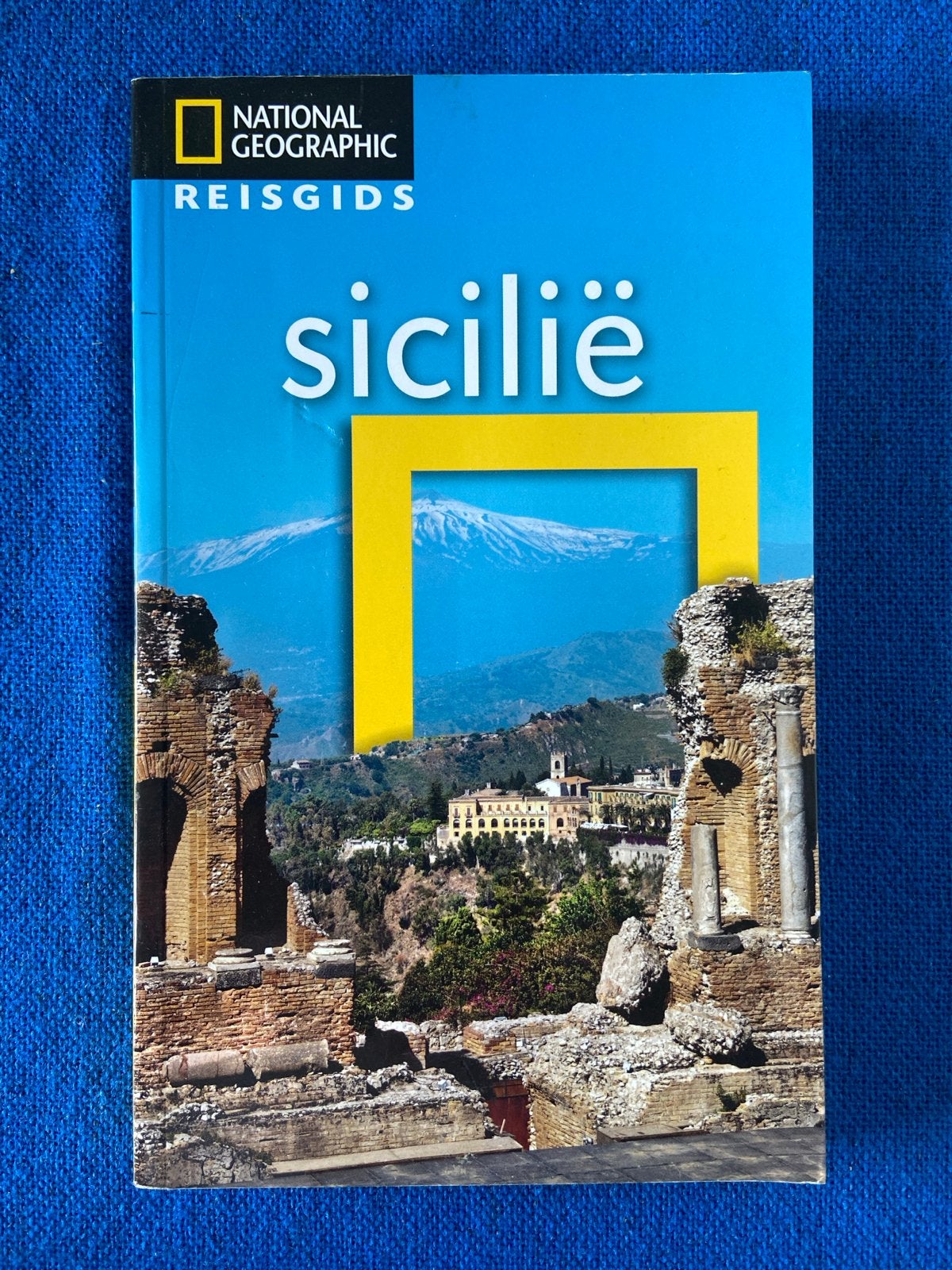 National Geographic Reisgids Sicilië, Ophalen of Verzenden, Zo goed als nieuw, Europa, Reisgids of -boek