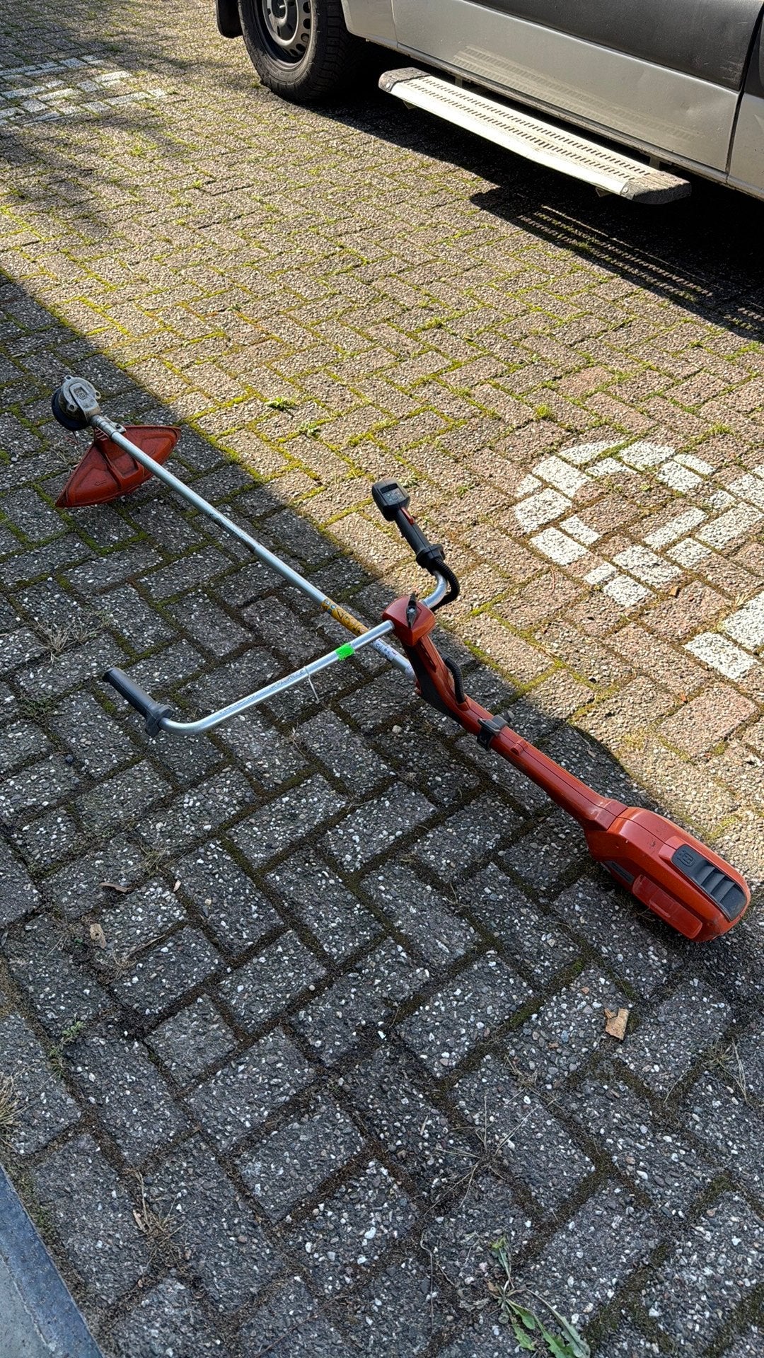 Husqvarna 520iRX bosmaaier accu, Tuin en Terras, Ophalen, Gebruikt, Accu, Husquarna