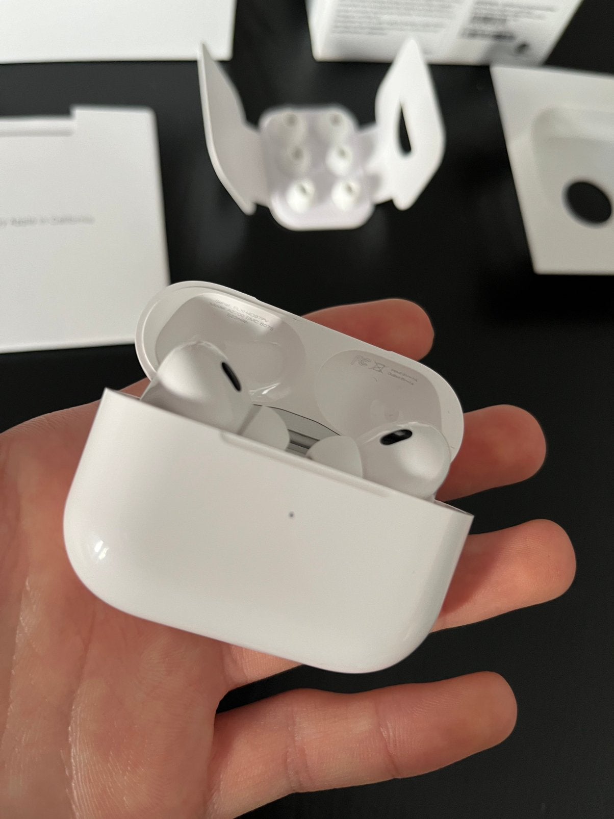 AirPods Pro 2 geseald, Telecommunicatie, In gehoorgang (in-ear), Microfoon, Ophalen of Verzenden, Zo goed als nieuw