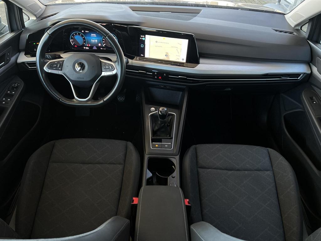 Volkswagen Golf Variant 1.0 TSI Life 110pk | ACC | Carplay |, Stof, Gebruikt, Euro 6, Origineel Nederlands