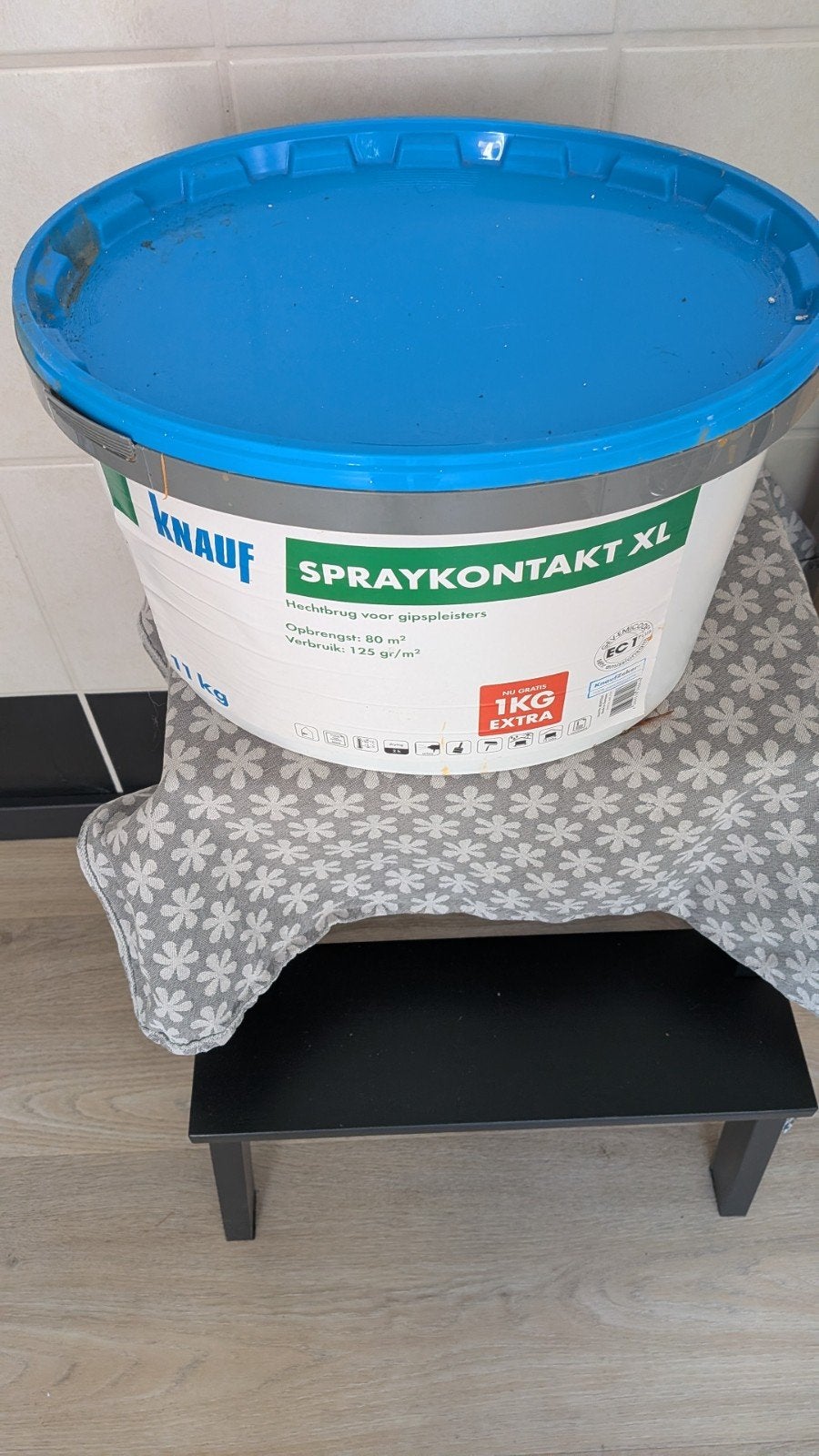 spray Kontakt Emmer is iets uit, Ophalen, Nieuw