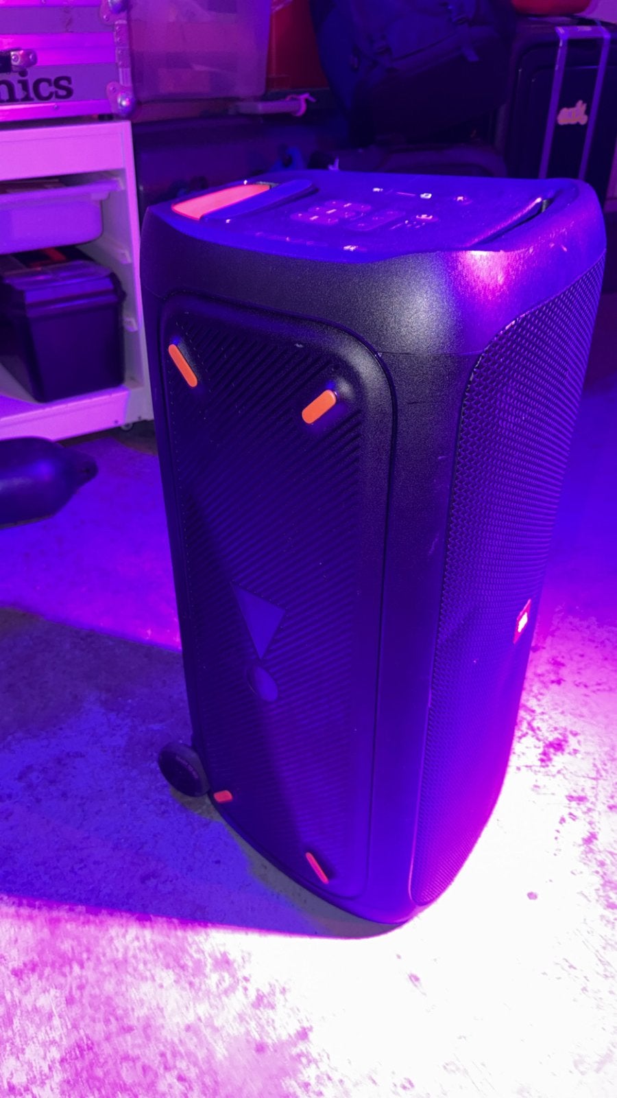 Foto 4 van JBL partybox 310 - Krachtige draagbare party speaker