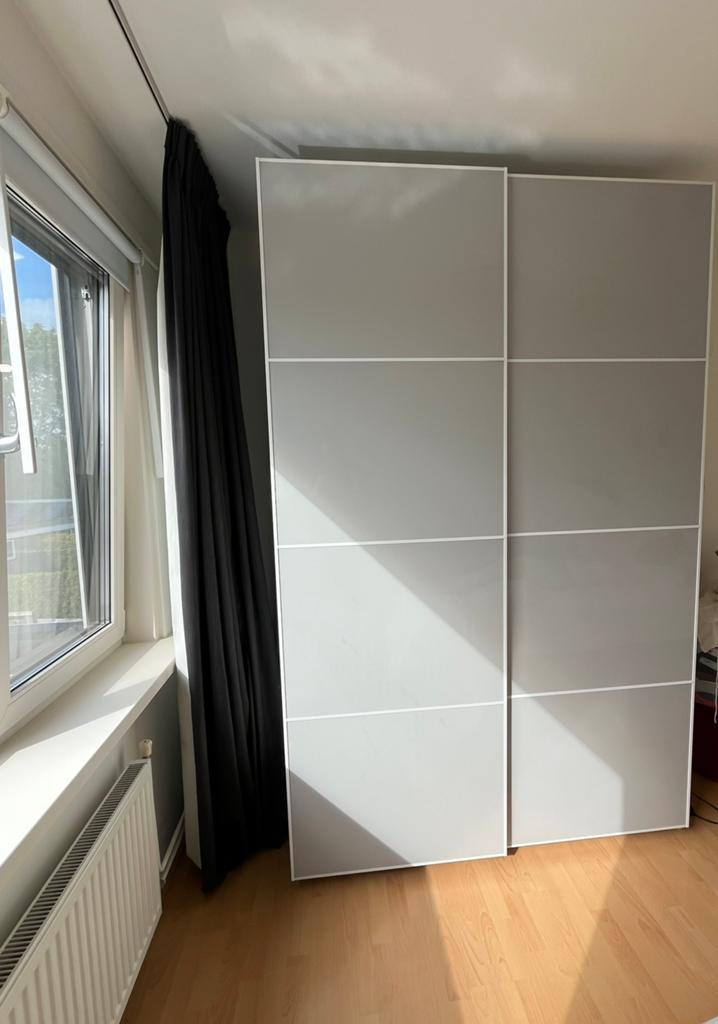 Pax kast 150x236x58 (bxhxd) incl. schuifdeuren, Huis en Inrichting, Kasten | Kledingkasten, Ophalen, Zo goed als nieuw, 50 tot 75 cm