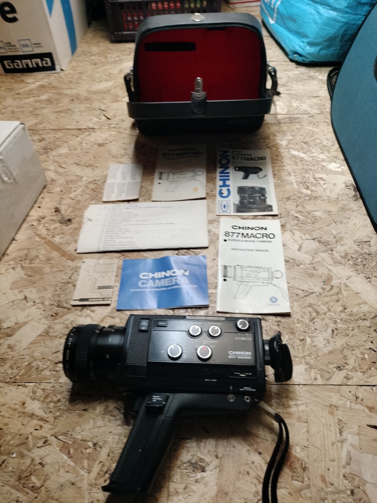 Chinon 877 Macro Super 8 filmcamera met tas en handleiding, Audio, Tv en Foto, Videocamera's Analoog, Ophalen of Verzenden, 8mm