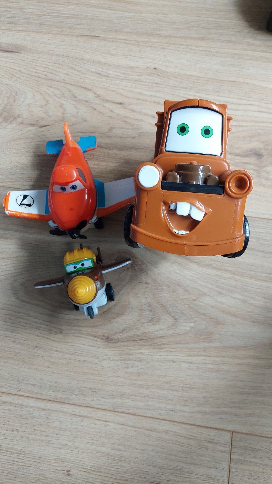 3x Cars voortuigen, Ophalen, Gebruikt