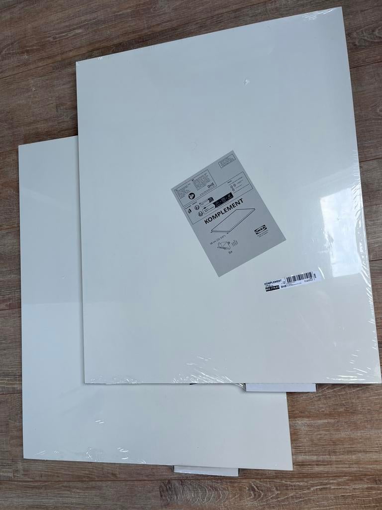 Twee nieuwe komplement planken 75x100, Huis en Inrichting, Kasten | Kledingkasten, Ophalen, Nieuw, 50 tot 100 cm, Minder dan 100 cm