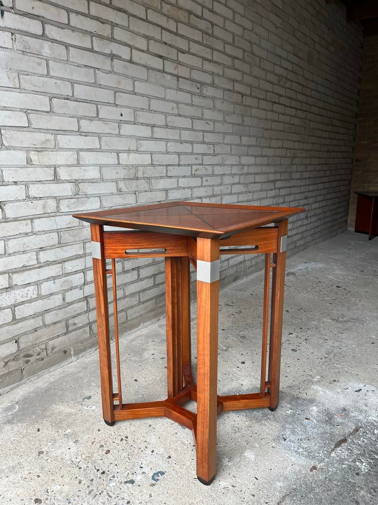 Schuitema bijzettafel, Ophalen