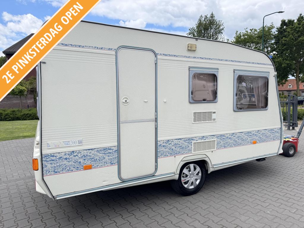 Adria Unica 390 DB / klapstapelbed / voortent, Caravans en Kamperen, Caravans, Bedrijf, Treinzit, 750 - 1000 kg, Adria
