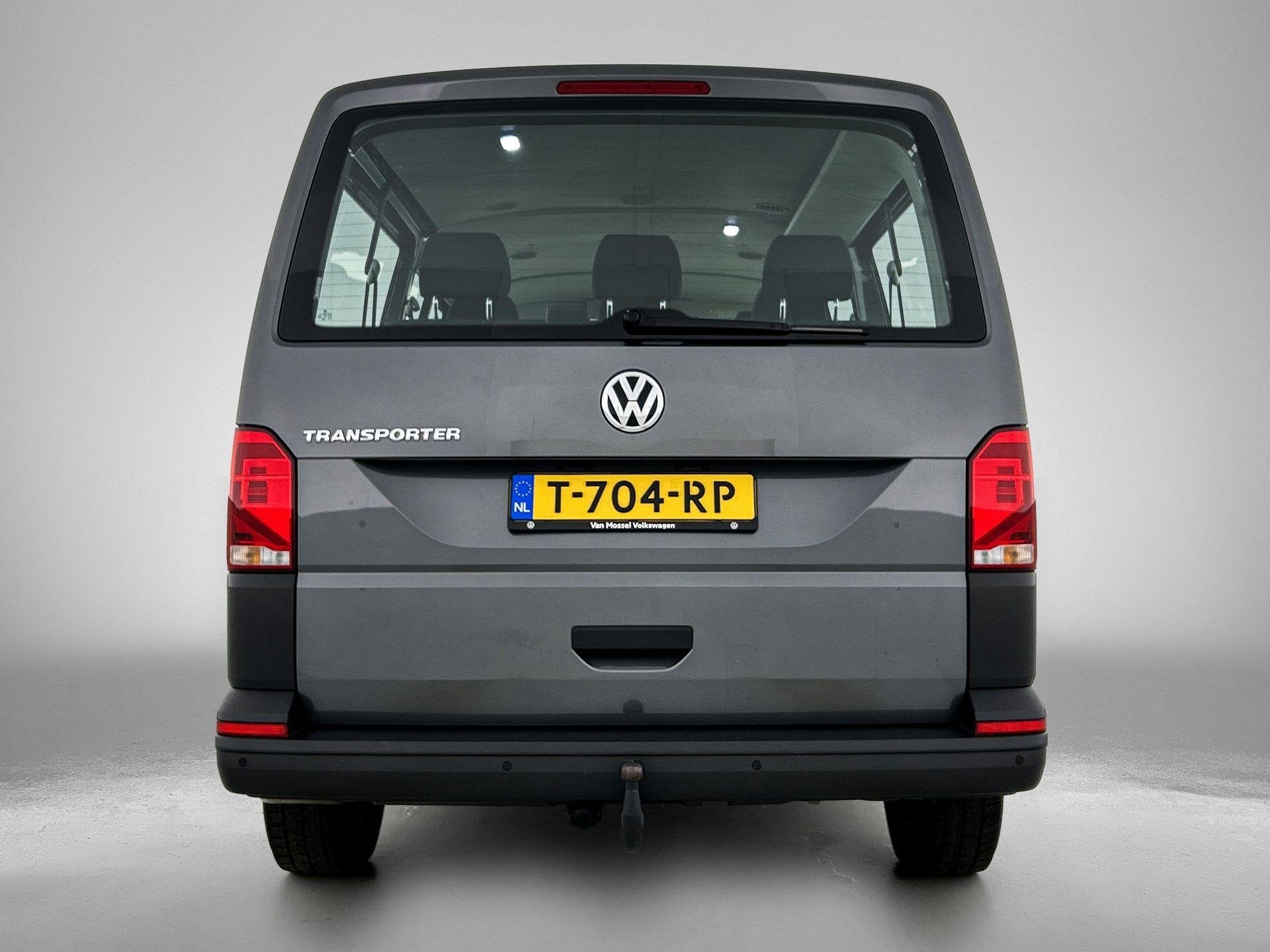 Volkswagen Transporter Kombi 2.0 TDI L2H1 150 PK | Automaat, 12 maanden, Stof, 255 €/maand, 1894 kg