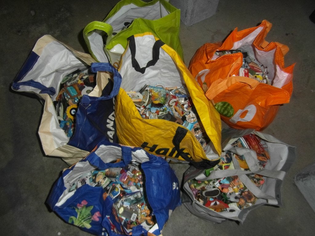 magneten landen steden koelkast magneet 6 zakken, Verzamelen, Ophalen, Gebruikt, Beeldje of Poppetje