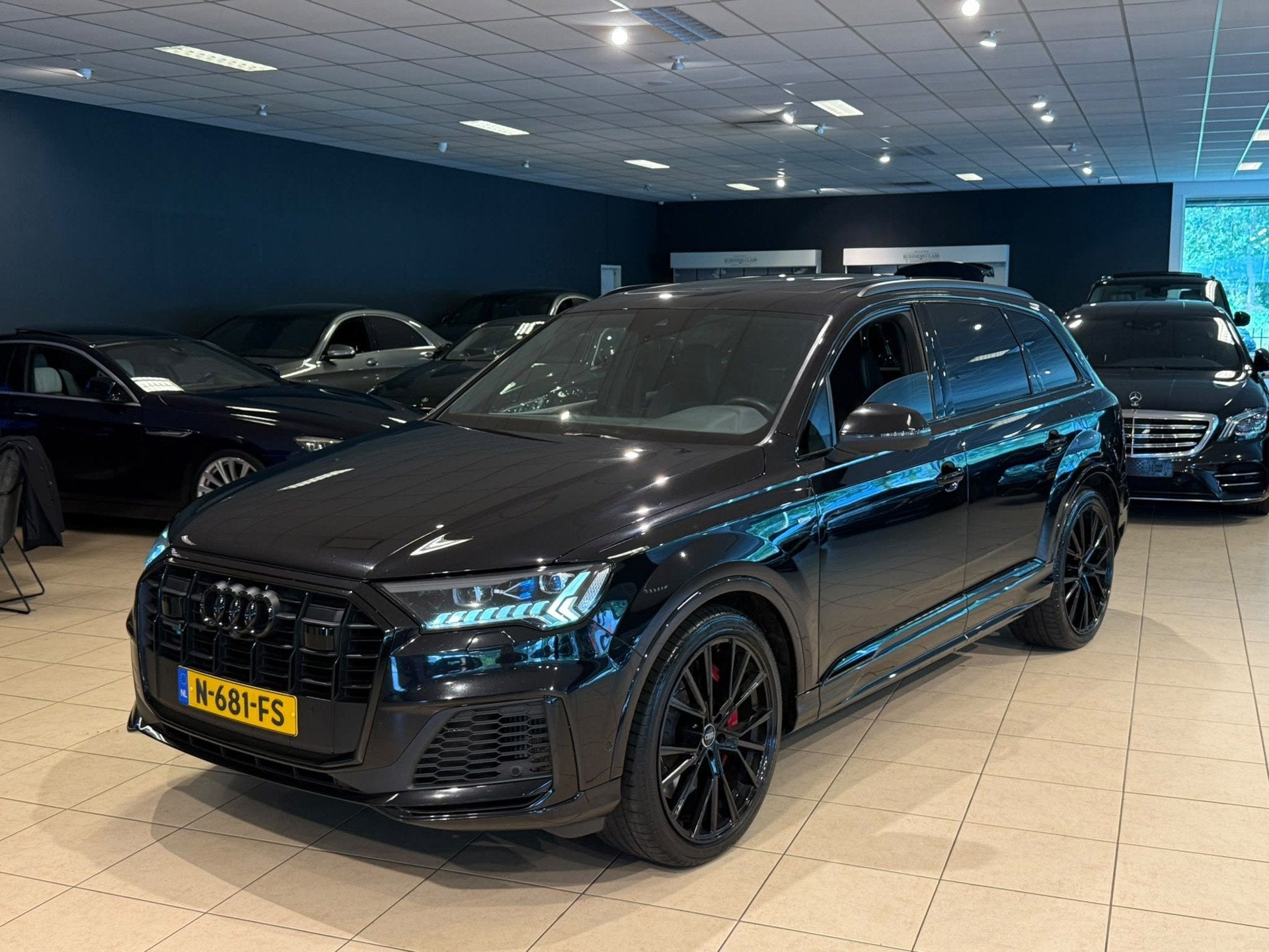 Audi Q7 55 TFSI e Quattro COMPETITION|LASER|NAP|BTW|PANO|VOL, Automaat, Dealer onderhouden, Gebruikt, 2995 cc