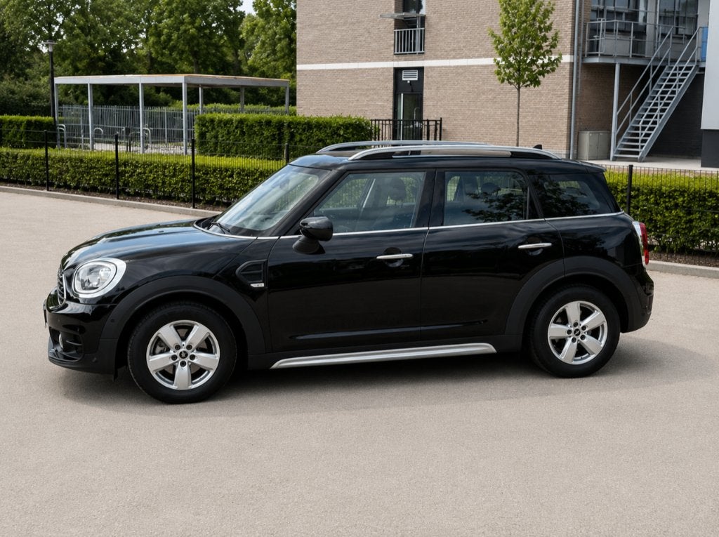 MINI Countryman 1.5i 136pk Automaat Harman/Kardon Carplay, Auto's, Mini, Countryman, 715 kg, Zwart, Origineel Nederlands