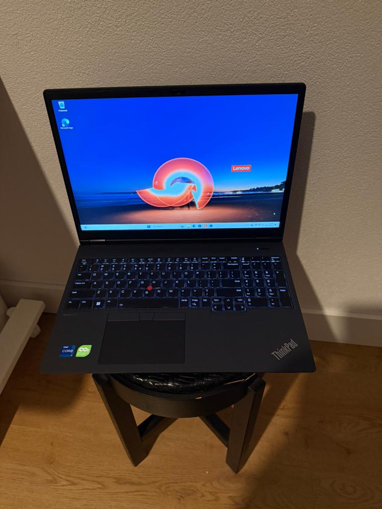 Lenovo ThinkPad P16v Gen 1 –i7-13700H / RTX A1000 / Garantie, Ophalen of Verzenden, Zo goed als nieuw, Gaming, SSD