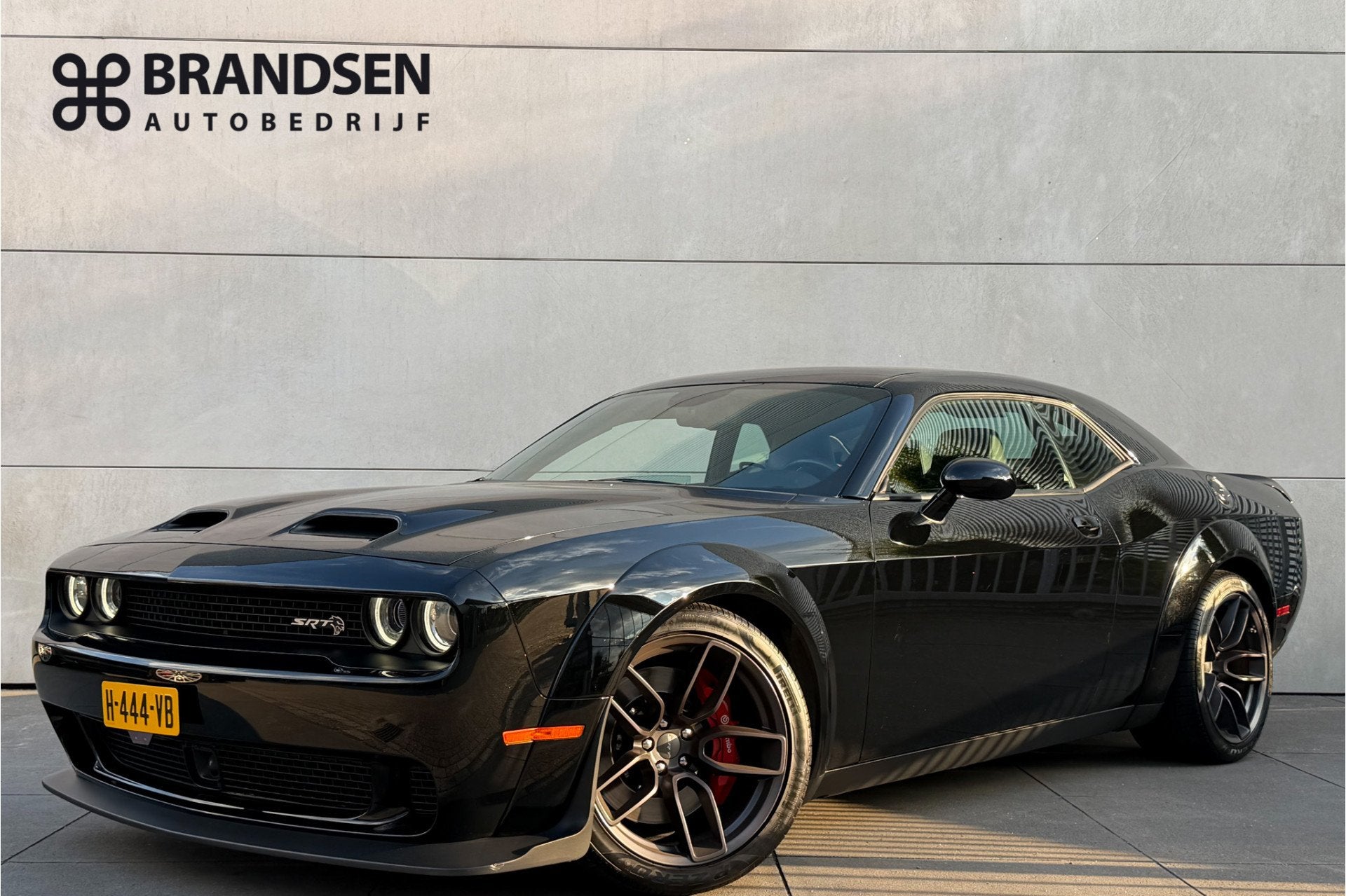 Dodge CHALLENGER SRT HELLCAT WB ACC-H&K-20"-Keyless-Stoelen, Gebruikt, Overige carrosserieën, Met garantie (alle), Zwart
