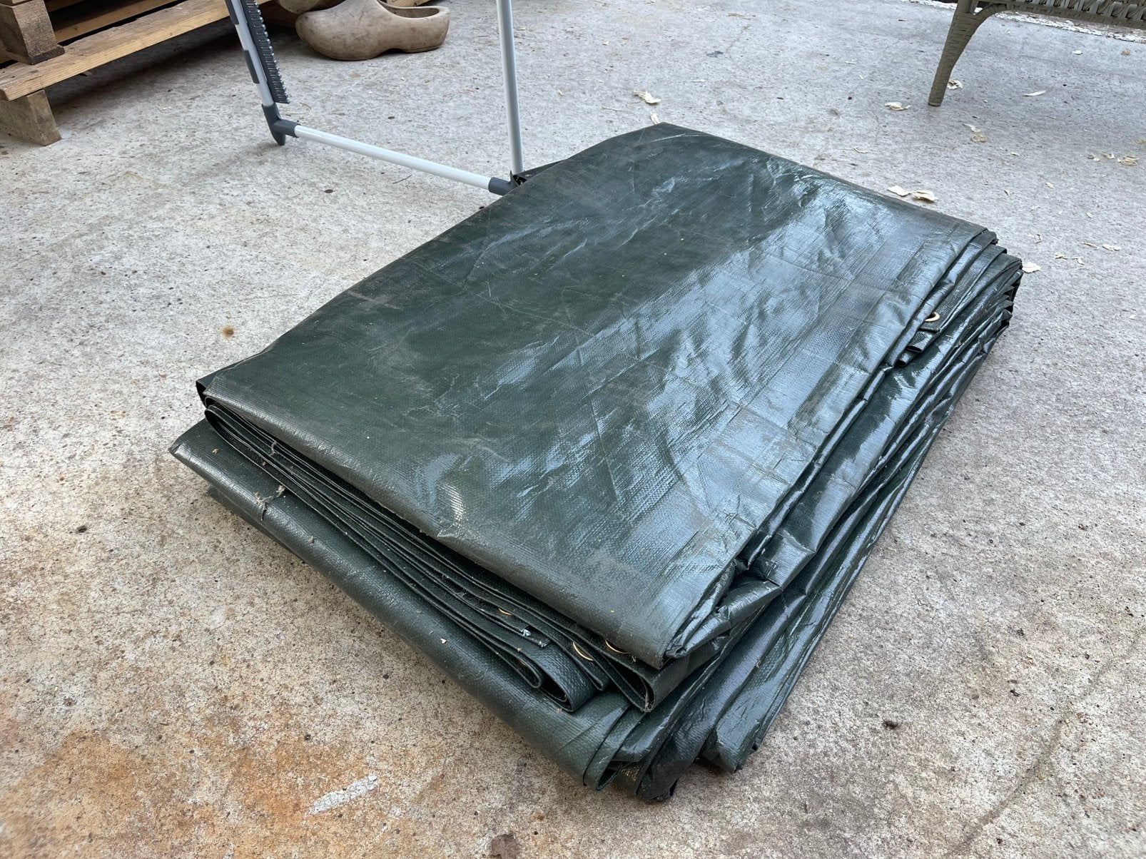 Zwaar afdekzeil 8x10 meter. 250 grams/m2 Nieuwprijs 125 euro, Ophalen, Zo goed als nieuw, 15 m² of meer, Zeil