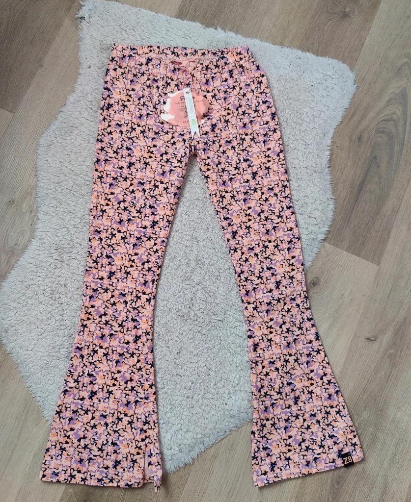 Z8 flared broek maat 140 NIEUW, Kinderen en Baby's, Kinderkleding | Maat 140, Ophalen of Verzenden, Nieuw, Meisje, Broek