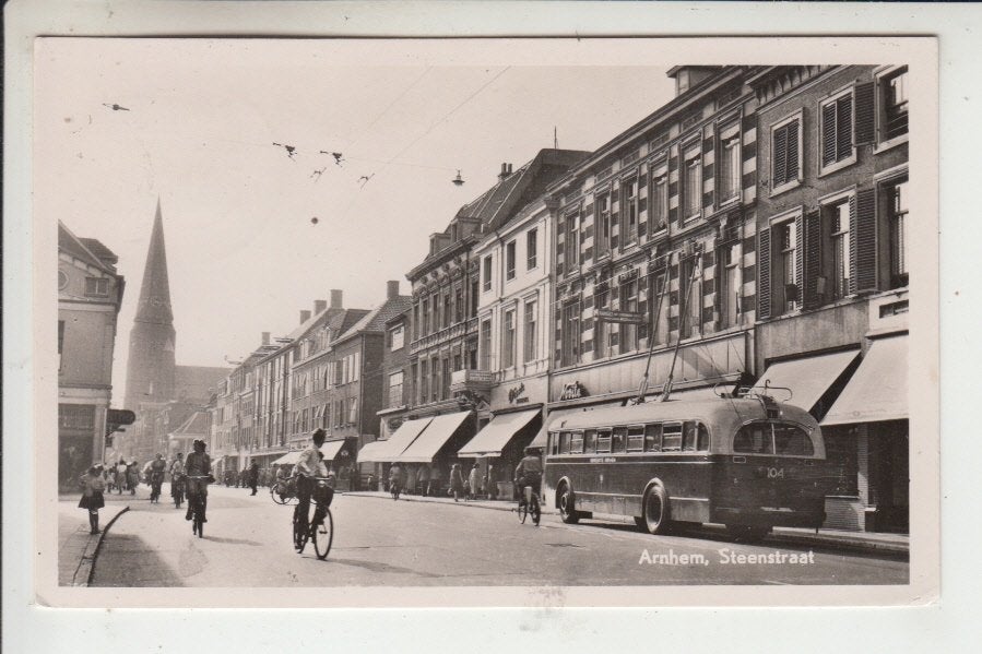 Arnhem, Steenstraat, Ophalen of Verzenden, 1940 tot 1960, Gelopen, Gelderland