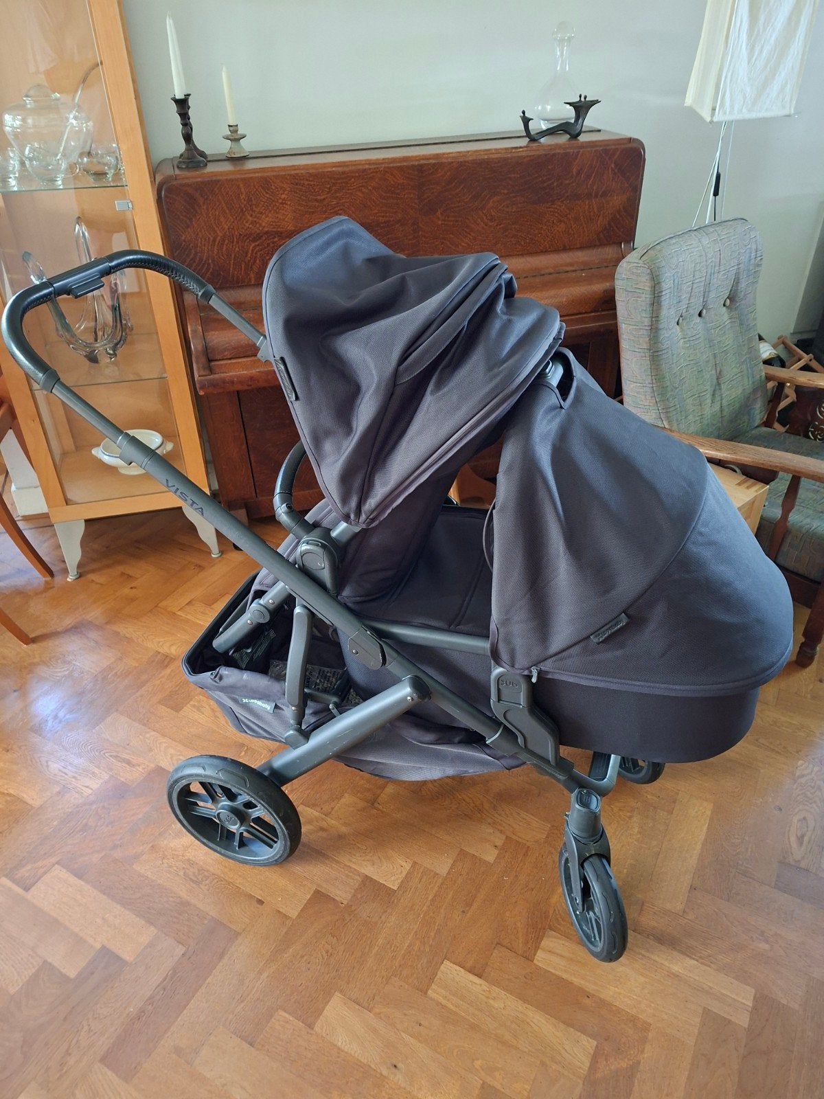 UPPAbaby Vista V2 Combiwagen met RumbleSeat en accessoires, Gebruikt, Combiwagen, Verstelbare duwstang, Ophalen