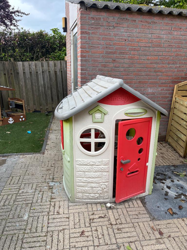 Smoby speelhuis, Kinderen en Baby's, Speelgoed | Buiten | Speelhuisjes, Ophalen, Gebruikt, Kunststof