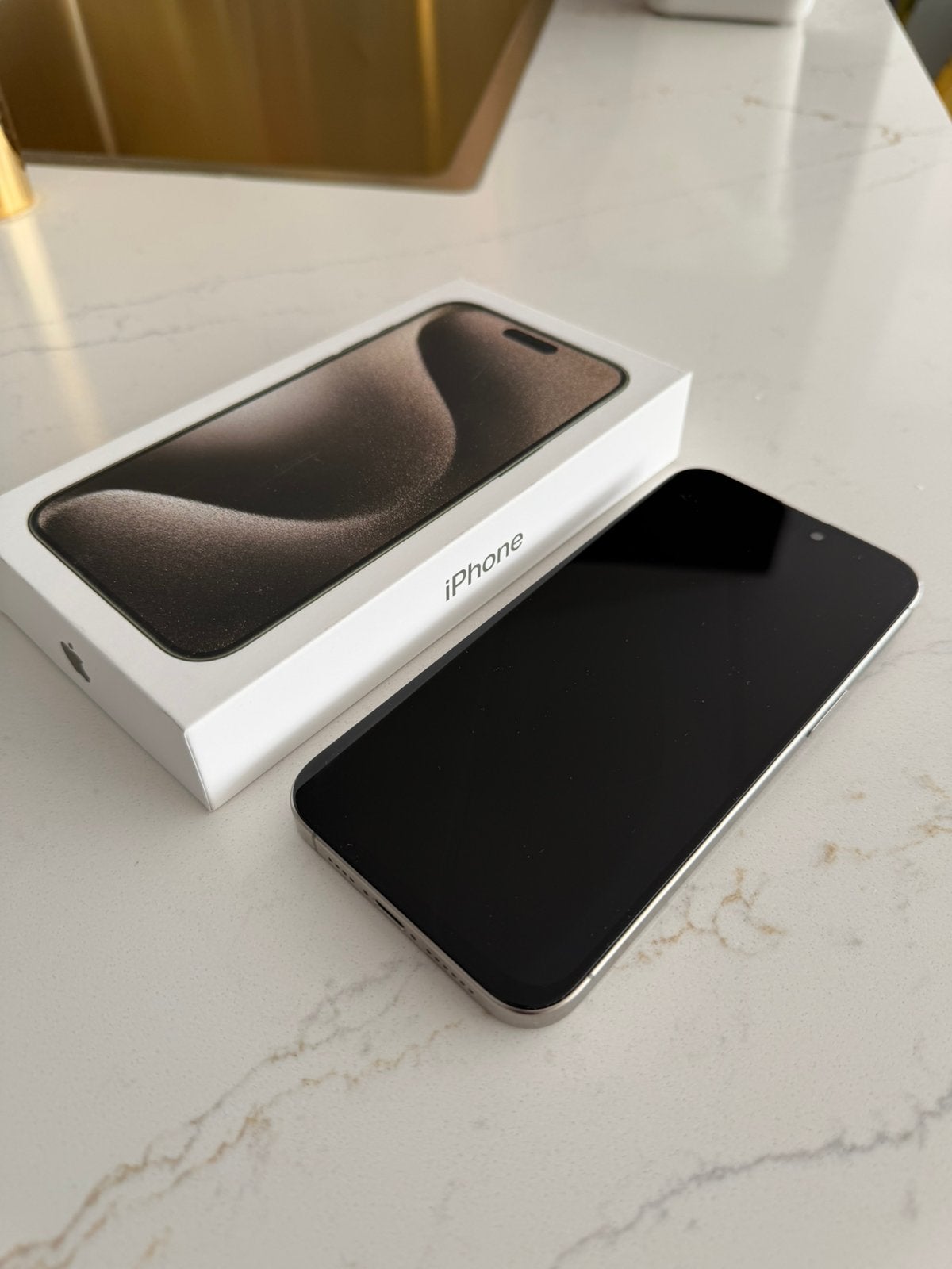 iPhone 15 Pro Max – 256gb – nieuw scherm met bon, Telecommunicatie, Mobiele telefoons | Apple iPhone, 256 GB, IPhone 15 Pro Max