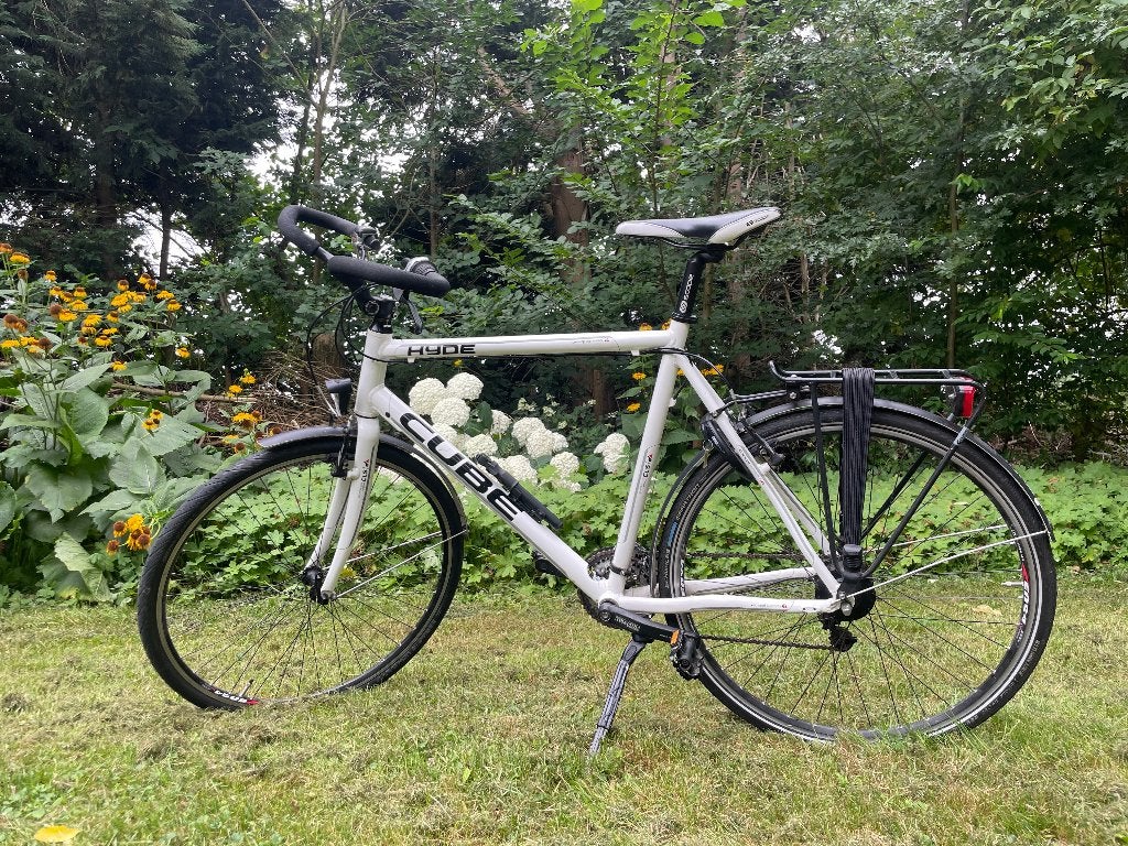 Fiets CUBE Hyde race/regulier, 28 inch, Gebruikt, 15 tot 20 versnellingen, Schijfrem