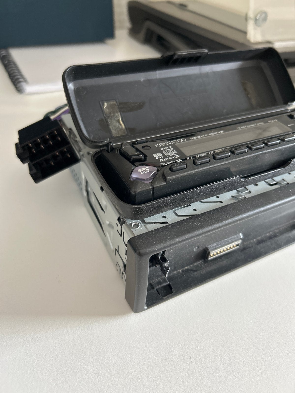 Kenwood KDC-M4524G Autoradio met CD-speler en MP3, Auto diversen, Ophalen, Gebruikt