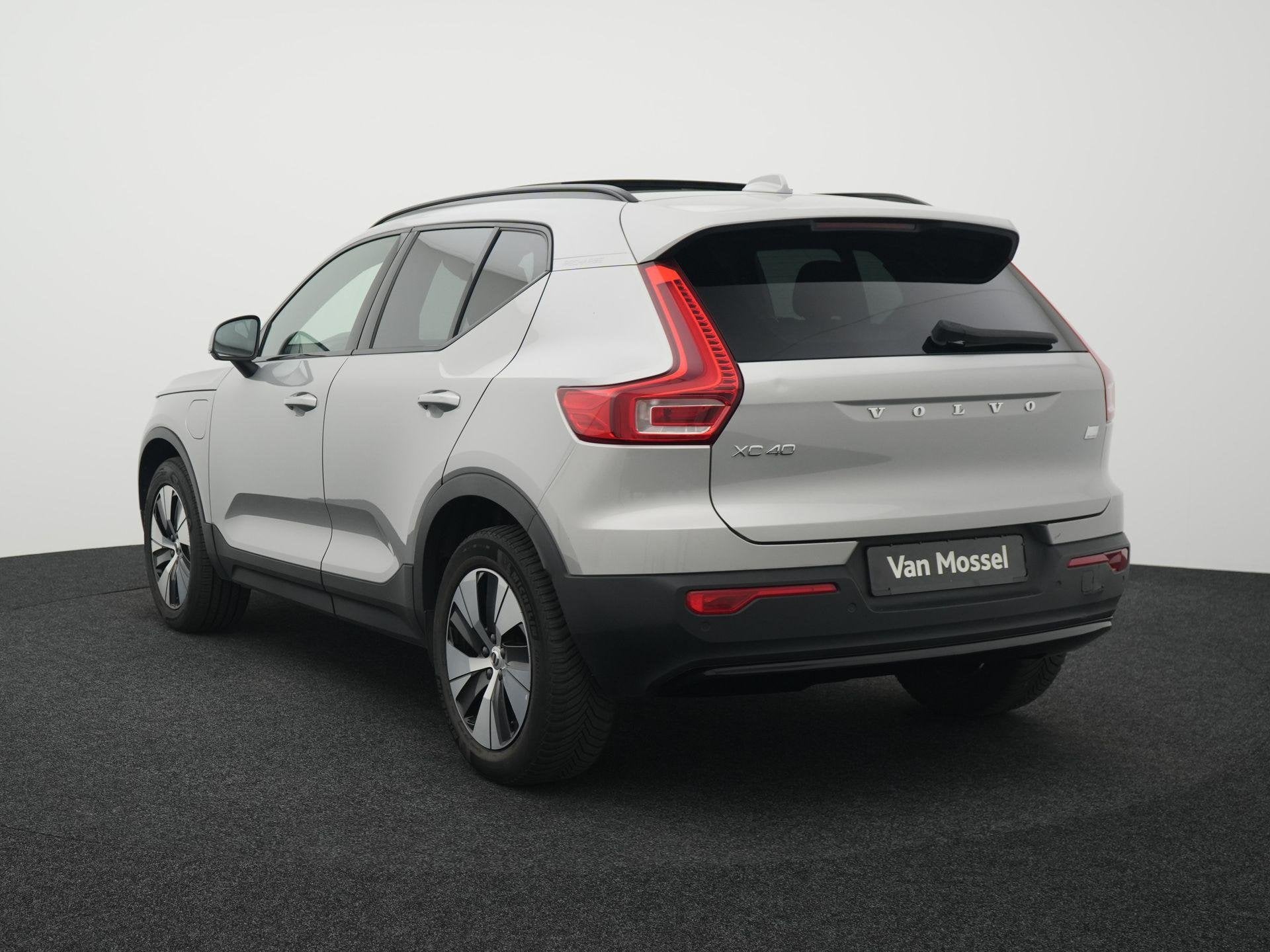 Volvo XC40 1.5 T4 Plug-in hybrid Plus Dark | Automaat | Stuu, 12 maanden, Stof, Euro 6, Bedrijf